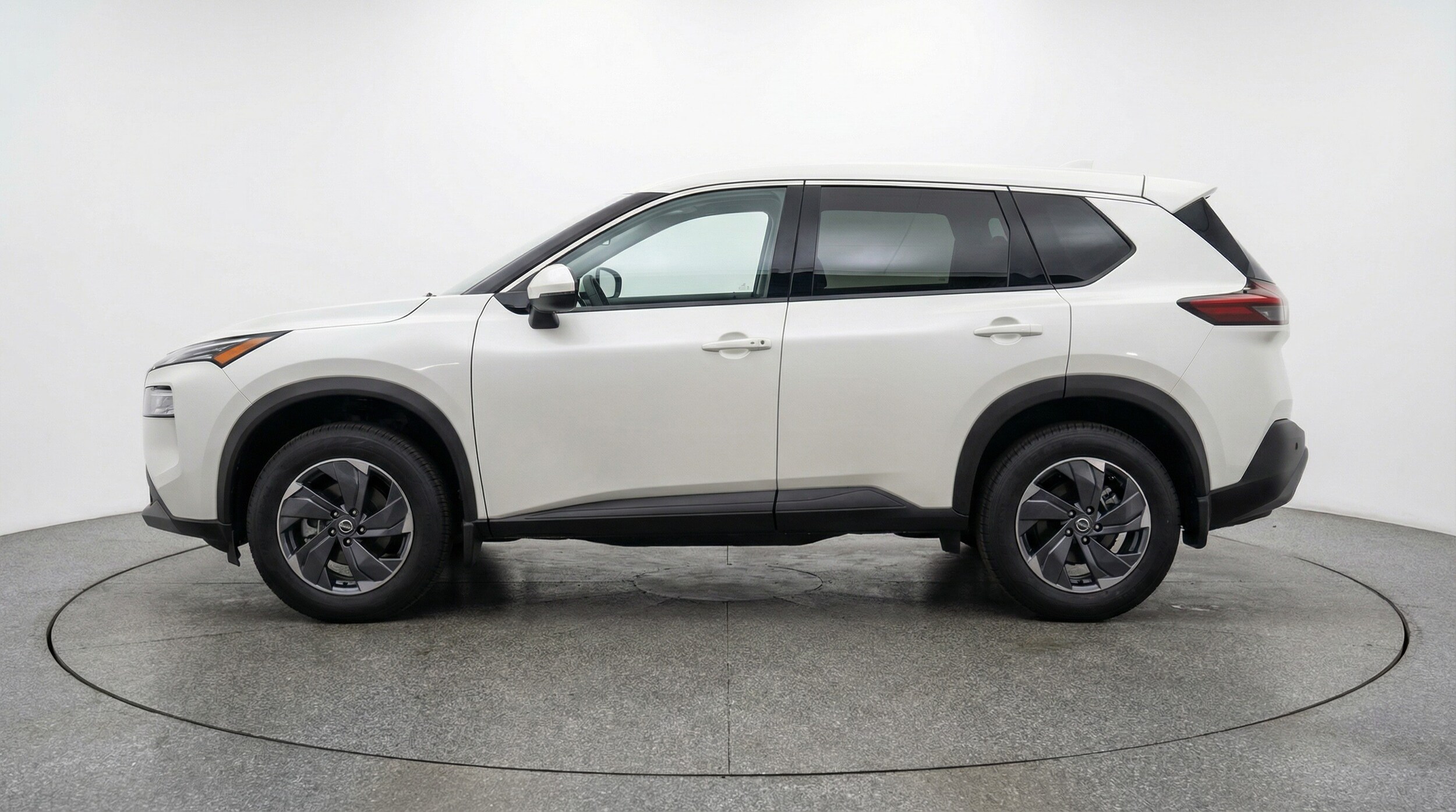 Thumbnail: 2025 Nissan Rogue - 4