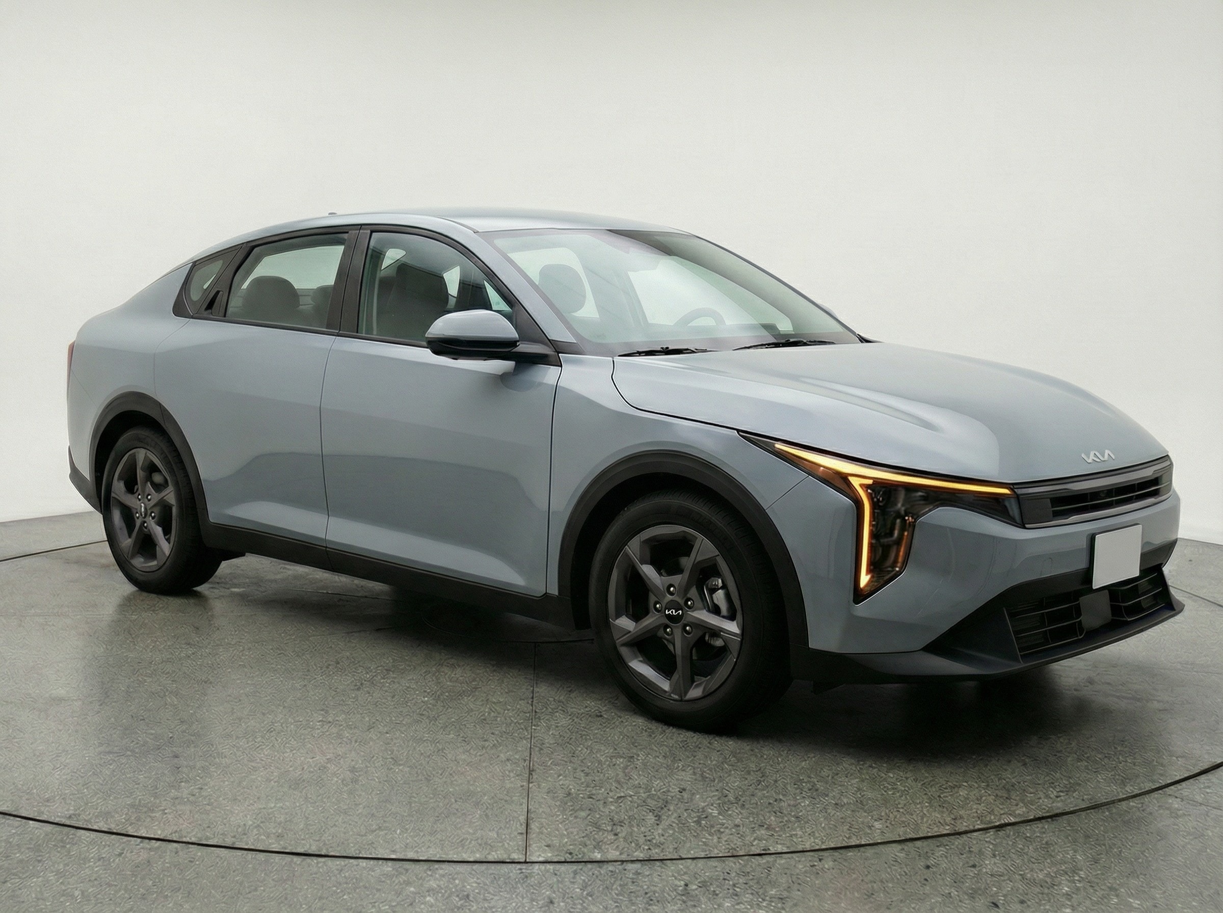 Thumbnail: 2025 Kia K4 - 1