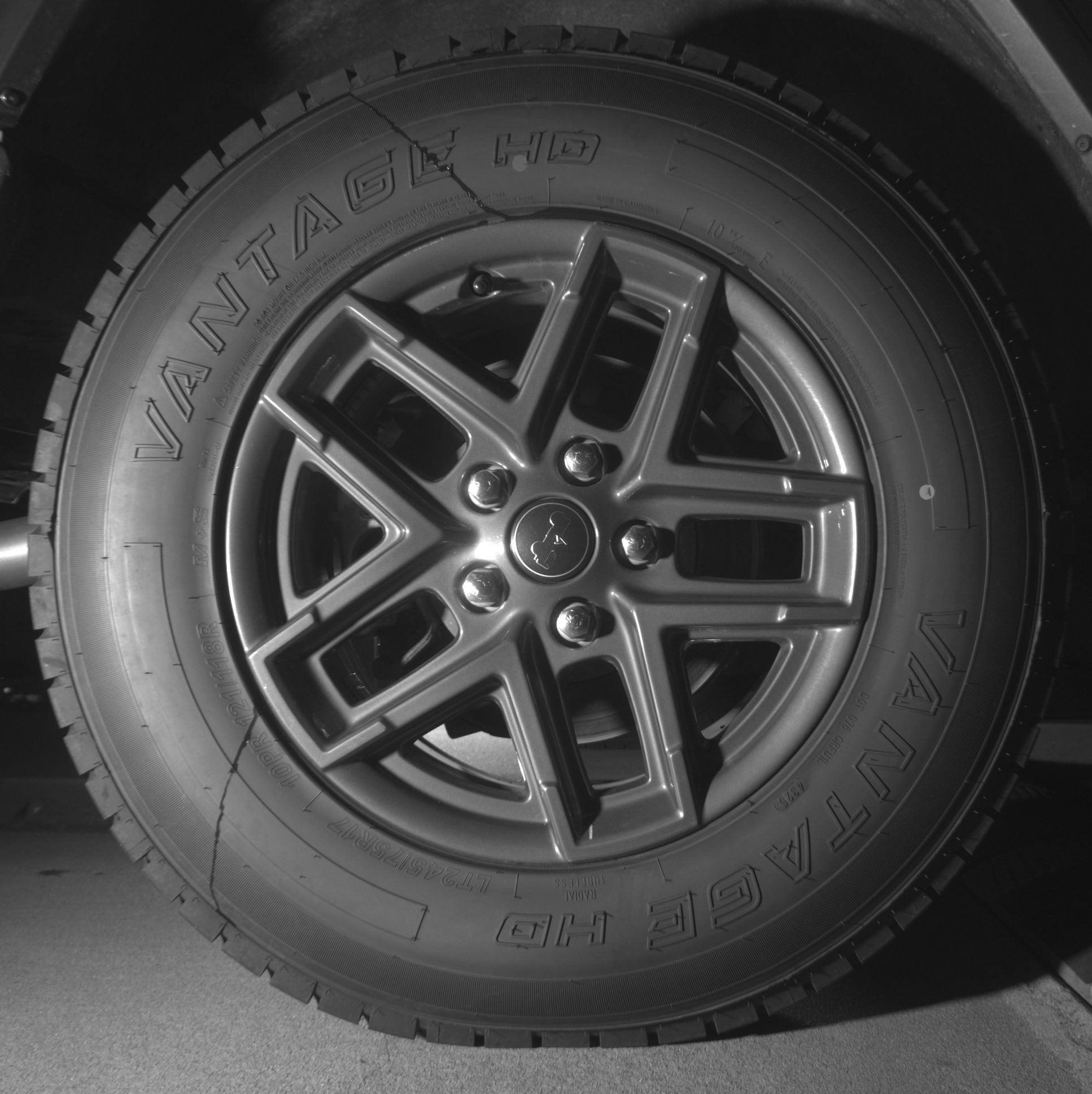 Thumbnail: 2025 Jeep Wrangler - 15