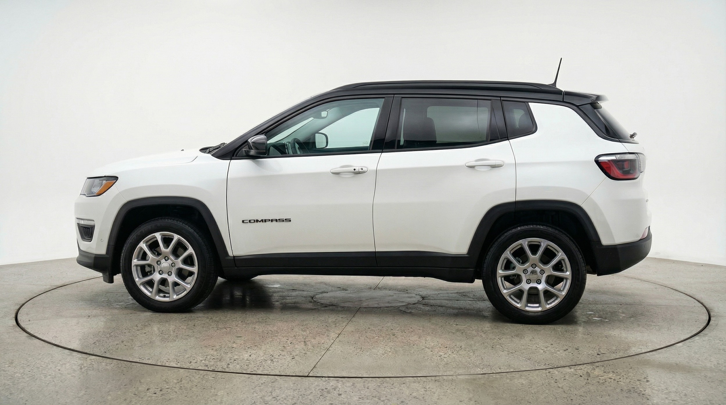 Thumbnail: 2025 Jeep Compass - 4