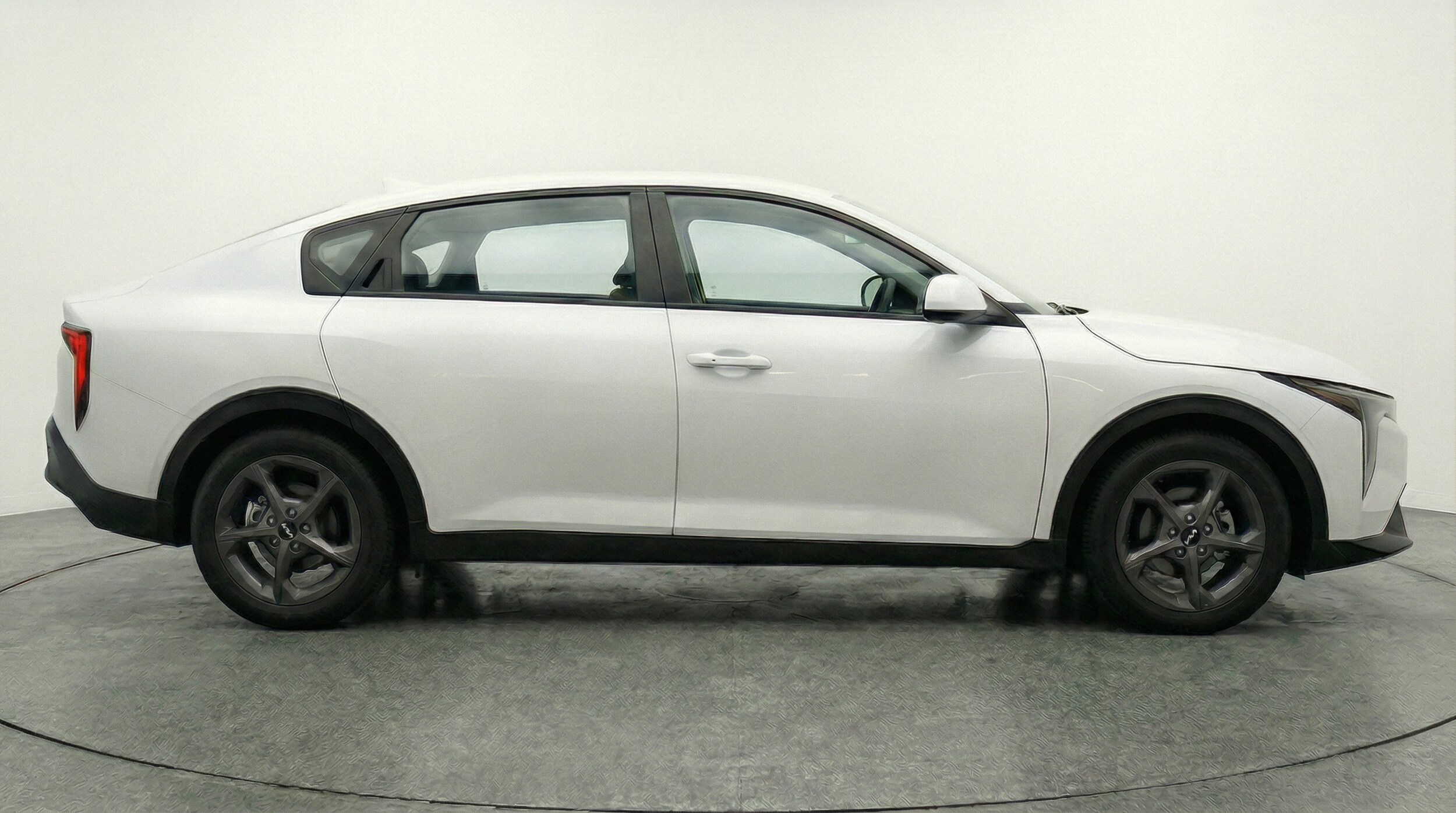 Thumbnail: 2025 Kia K4 - 8