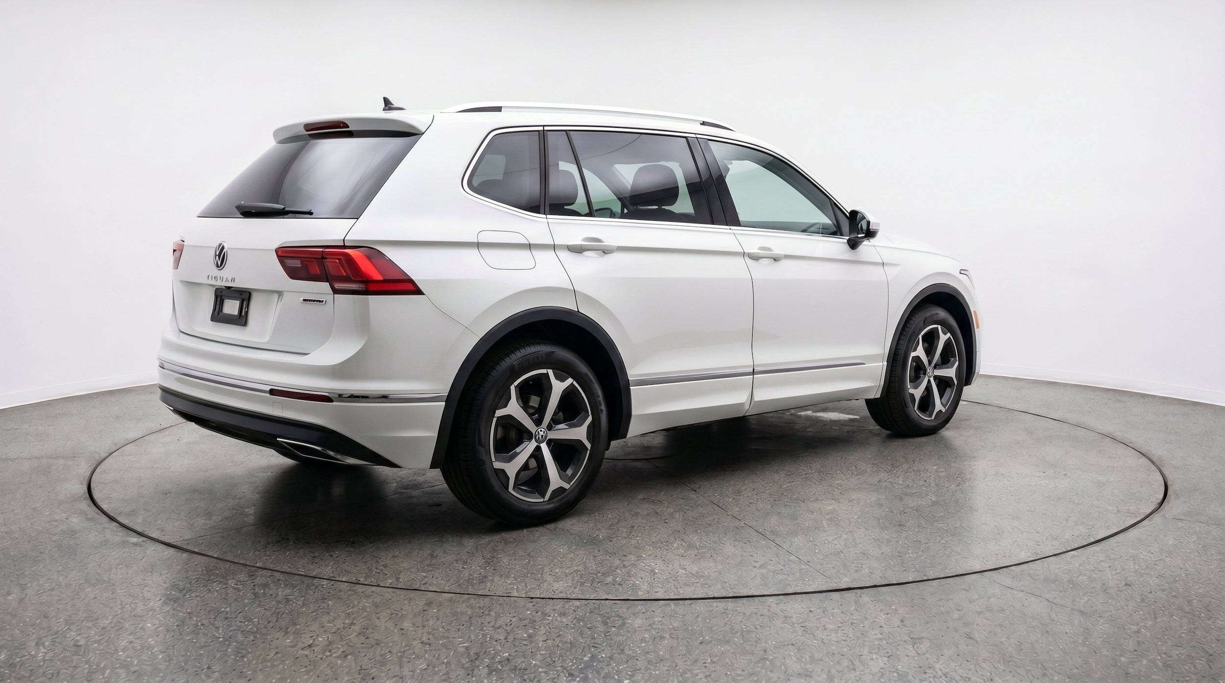 Thumbnail: 2026 Volkswagen Tiguan - 9