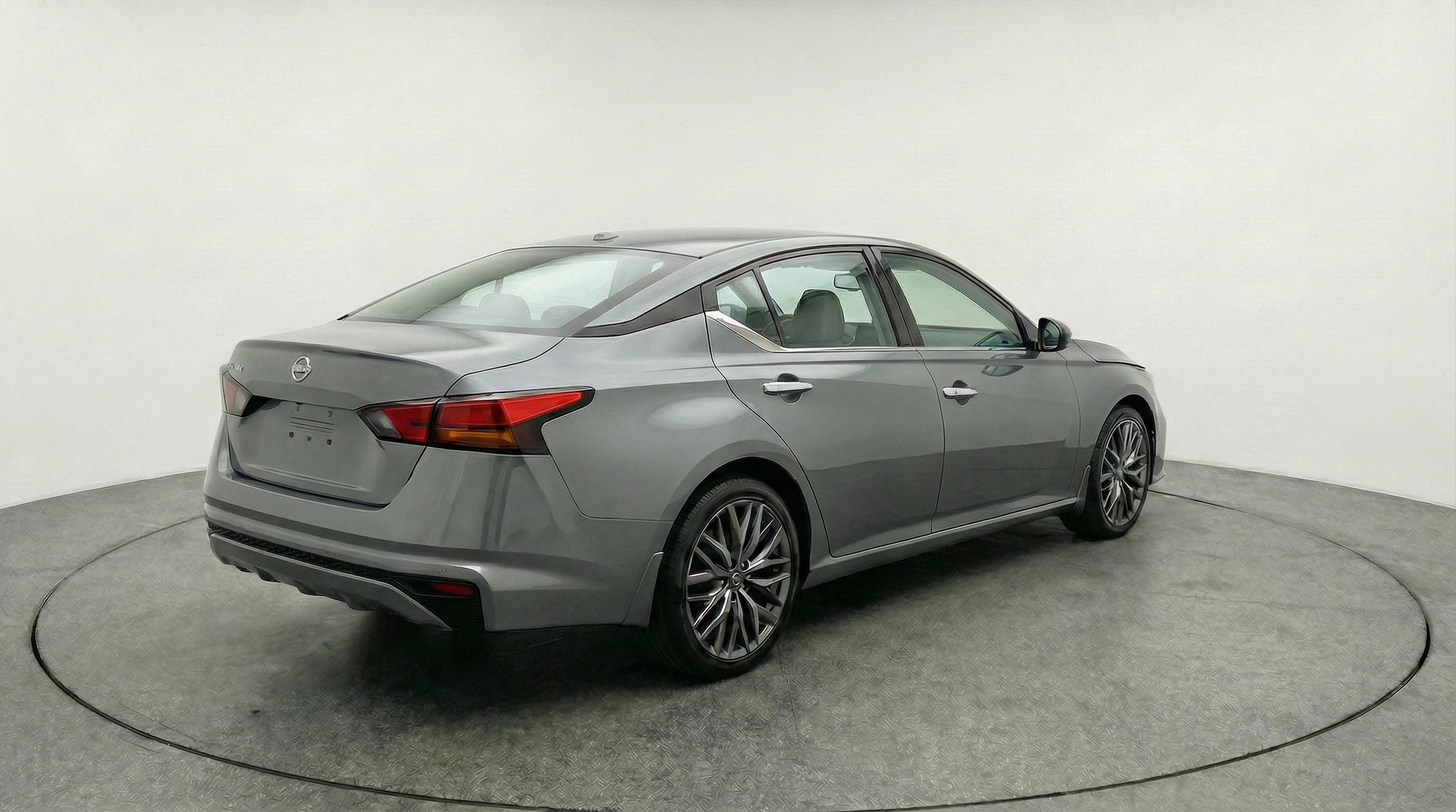 Thumbnail: 2025 Nissan Altima - 7