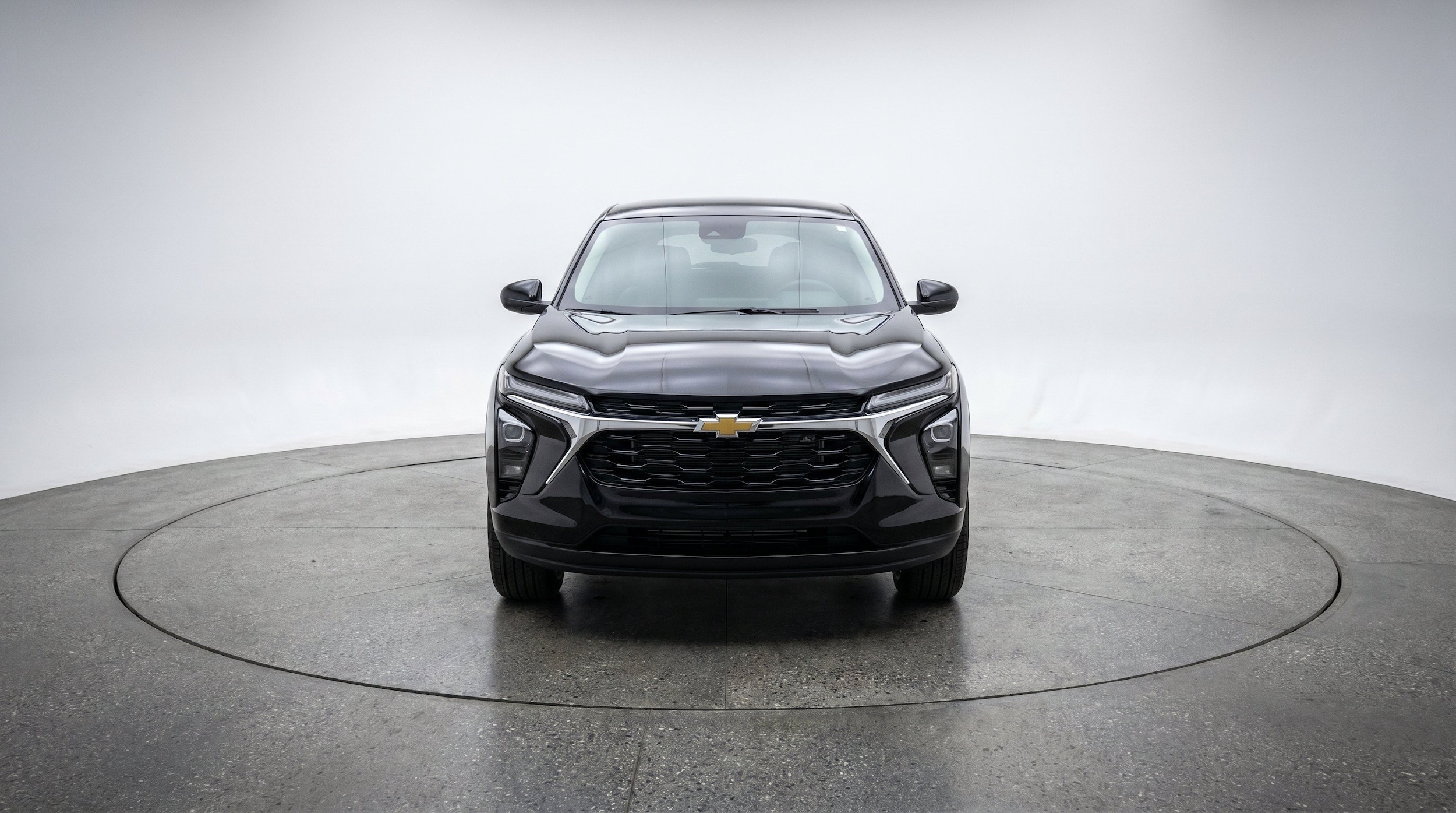 Thumbnail: 2025 Chevrolet Trax - 2