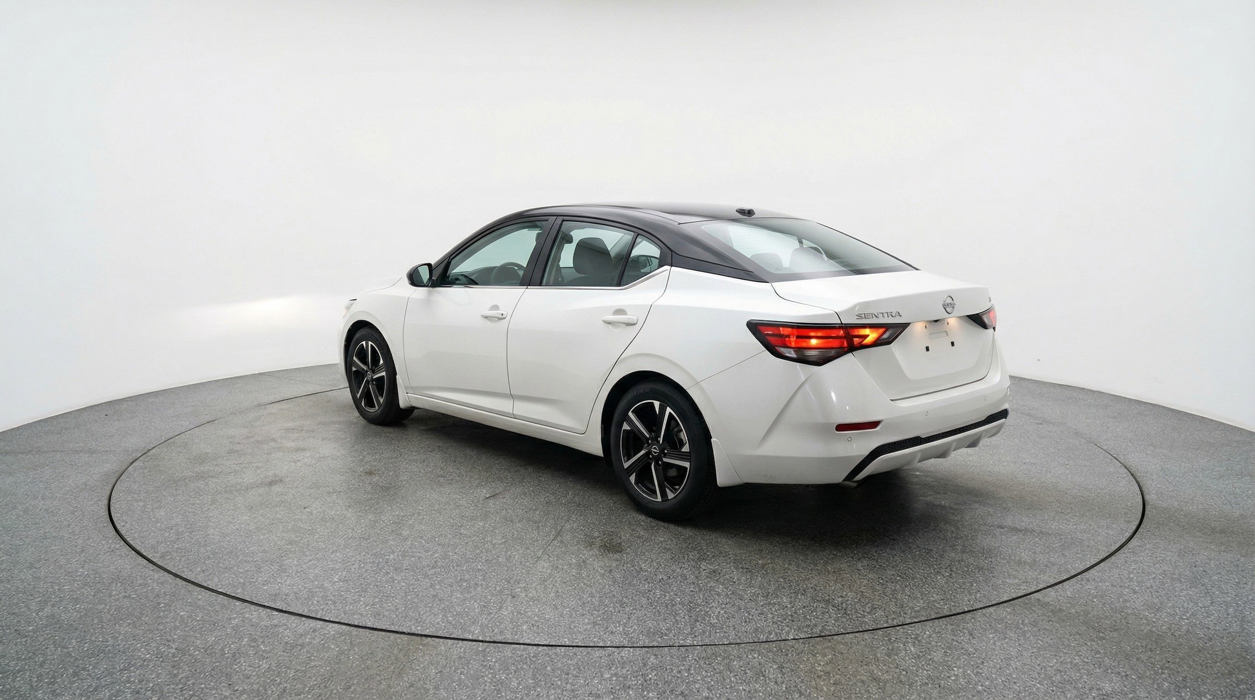 Thumbnail: 2025 Nissan Sentra - 6