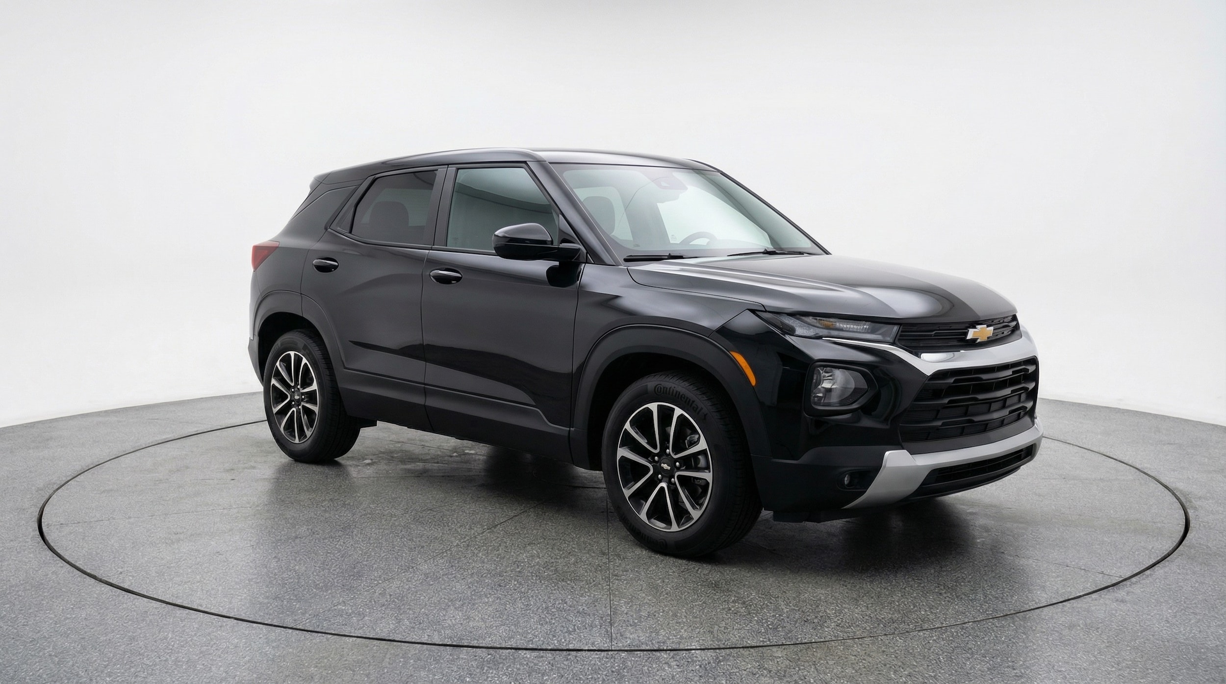 Thumbnail: 2025 Chevrolet TrailBlazer - 1