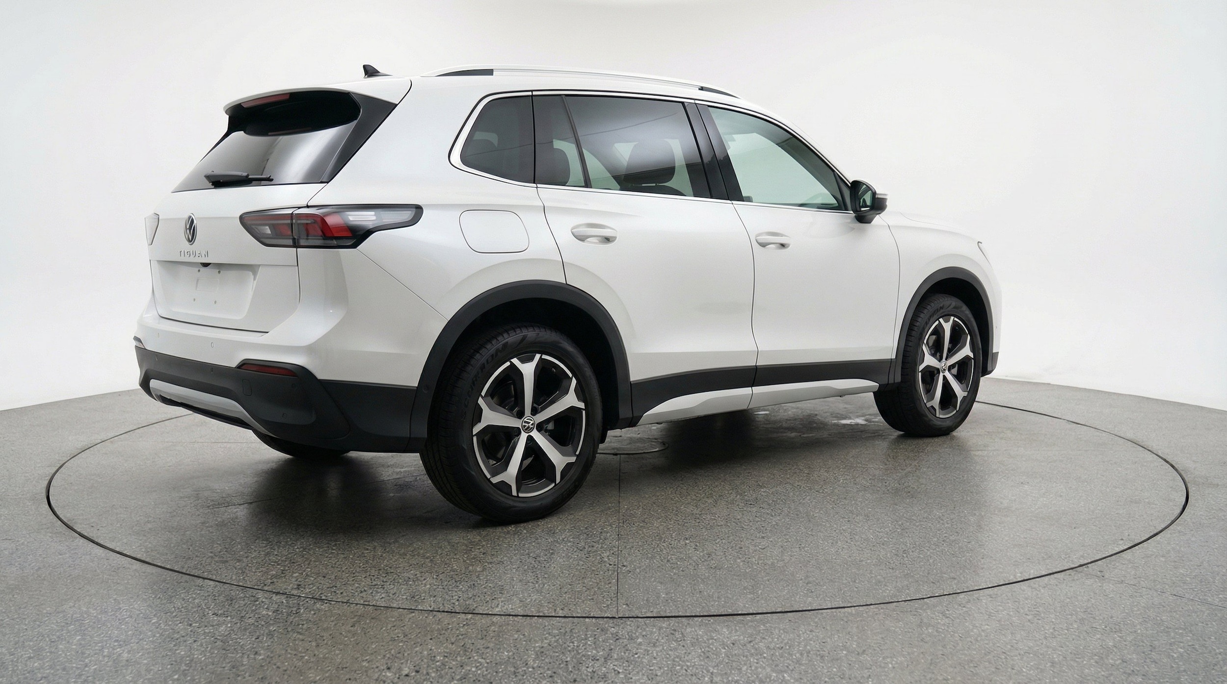 Thumbnail: 2026 Volkswagen Tiguan - 9