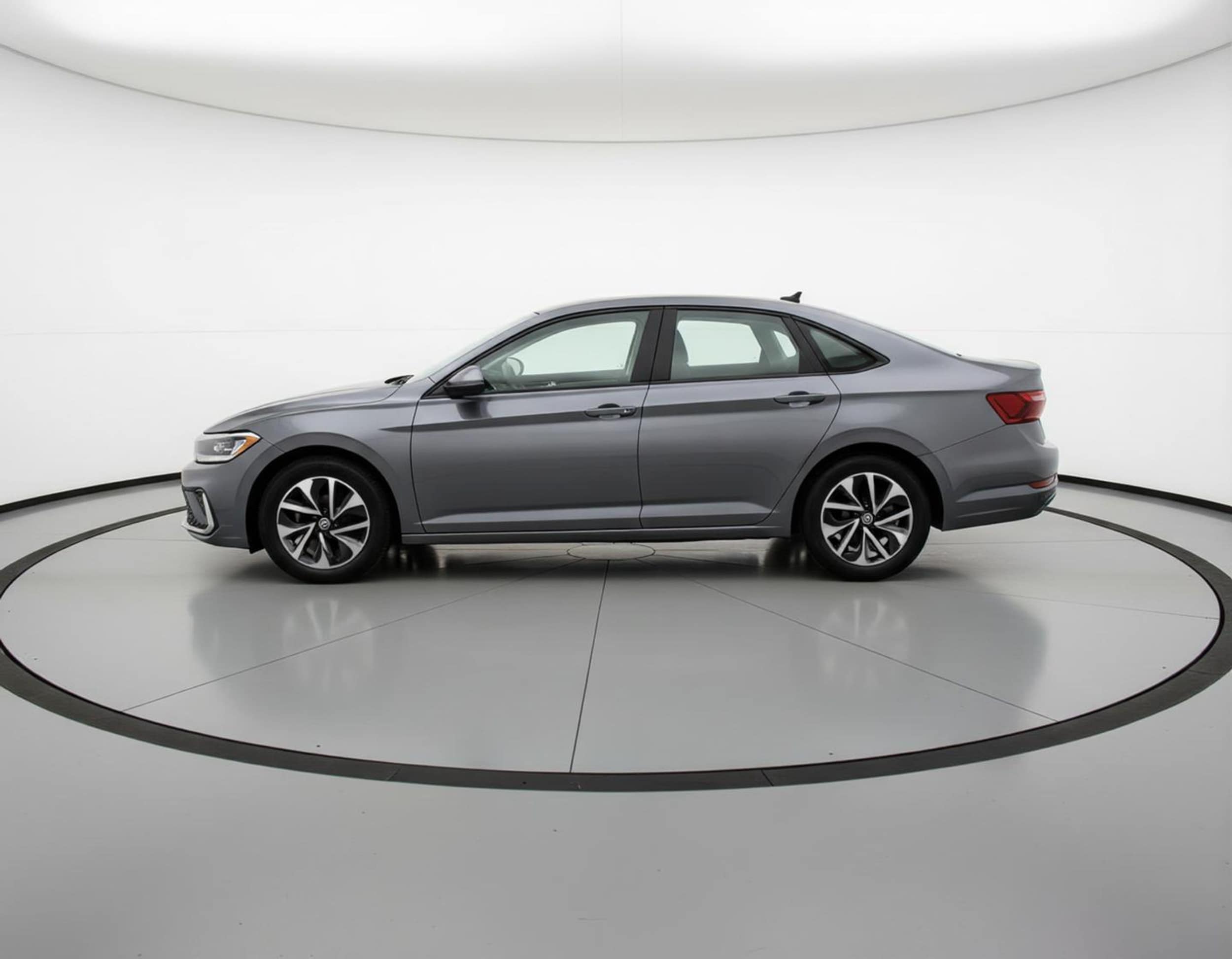 Thumbnail: 2025 Volkswagen Jetta - 4