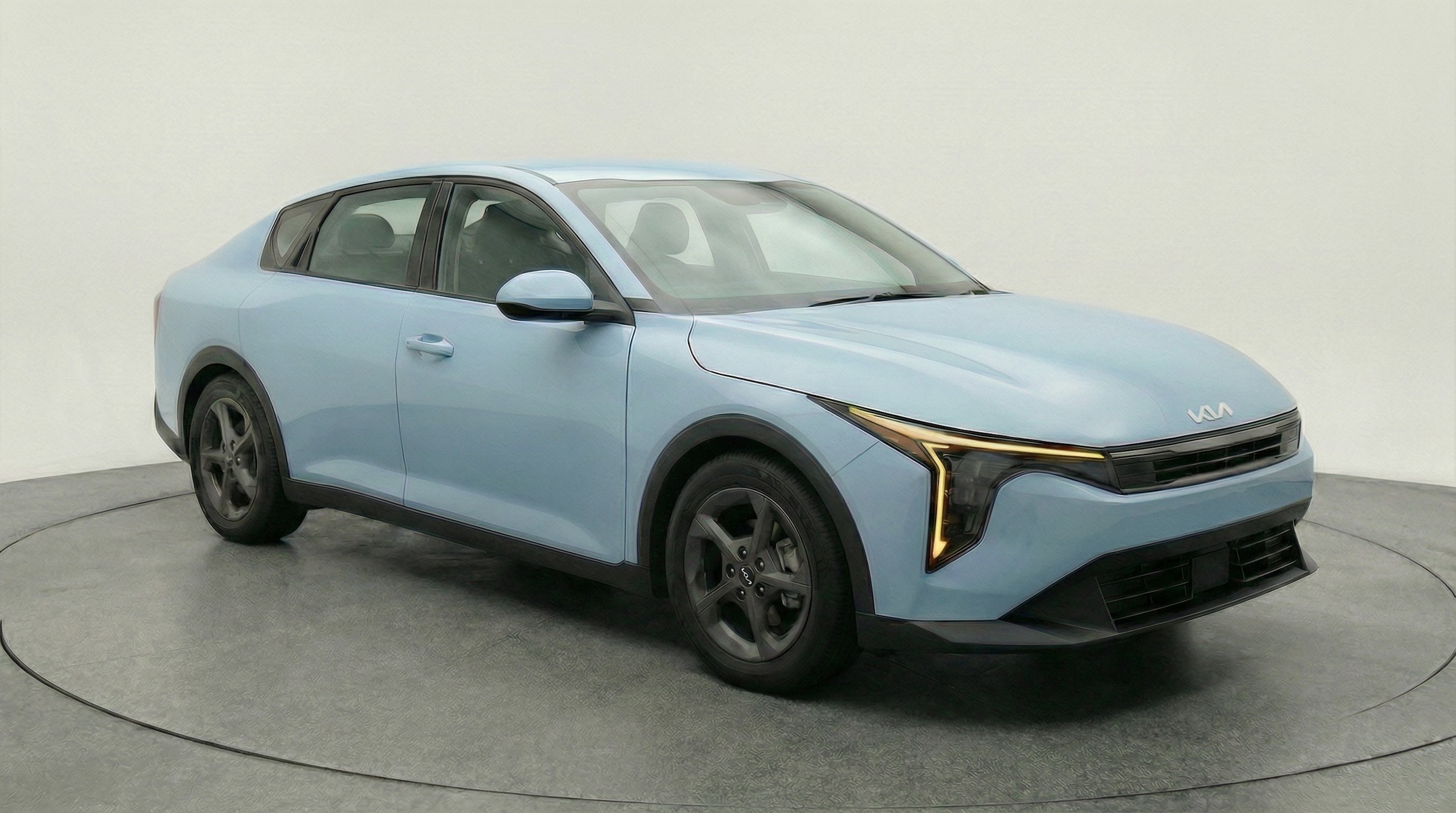 Thumbnail: 2025 Kia K4 - 1
