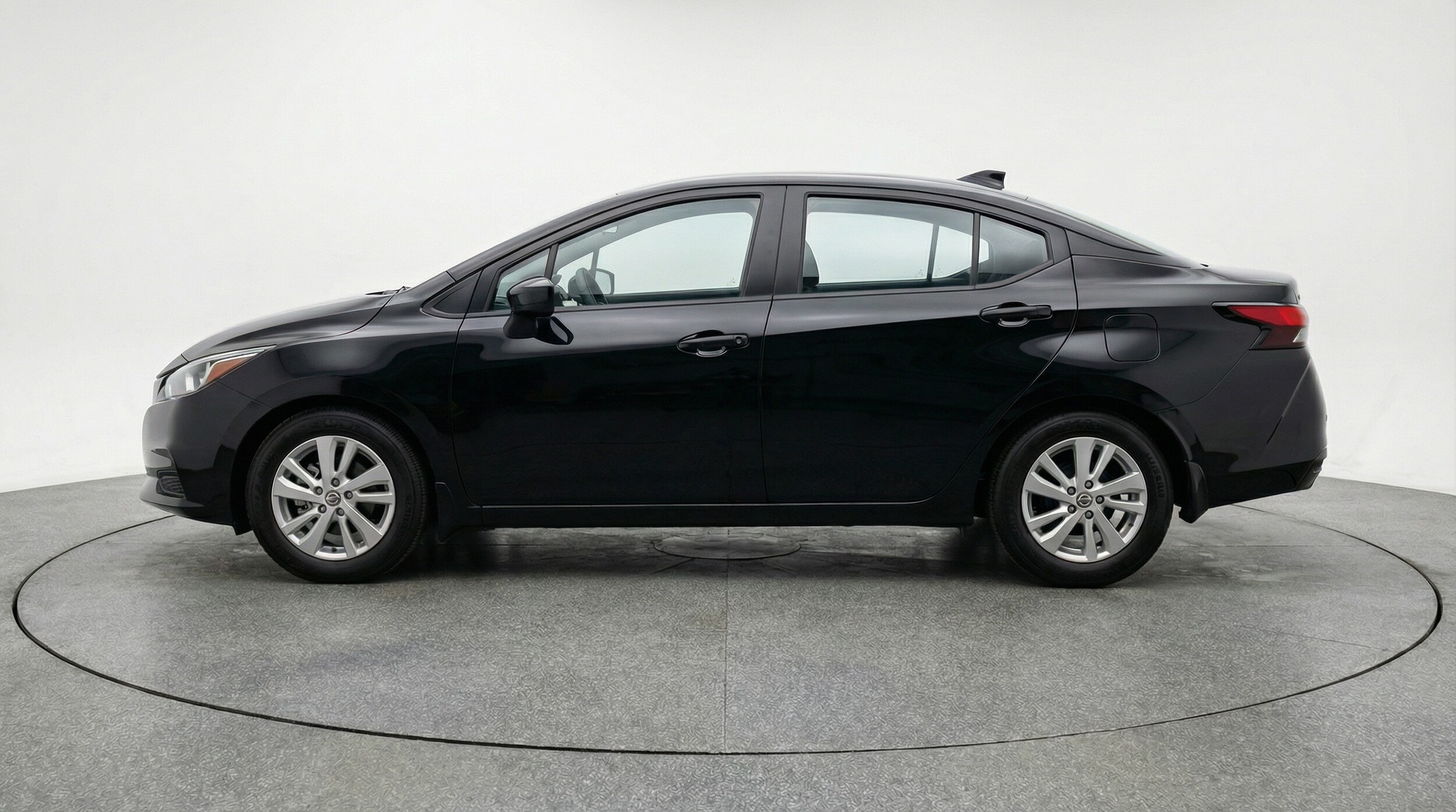 Thumbnail: 2025 Nissan Versa - 4