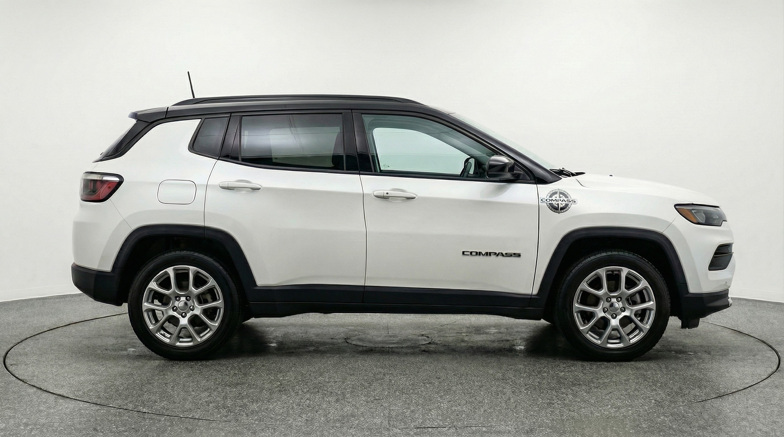 Thumbnail: 2025 Jeep Compass - 8