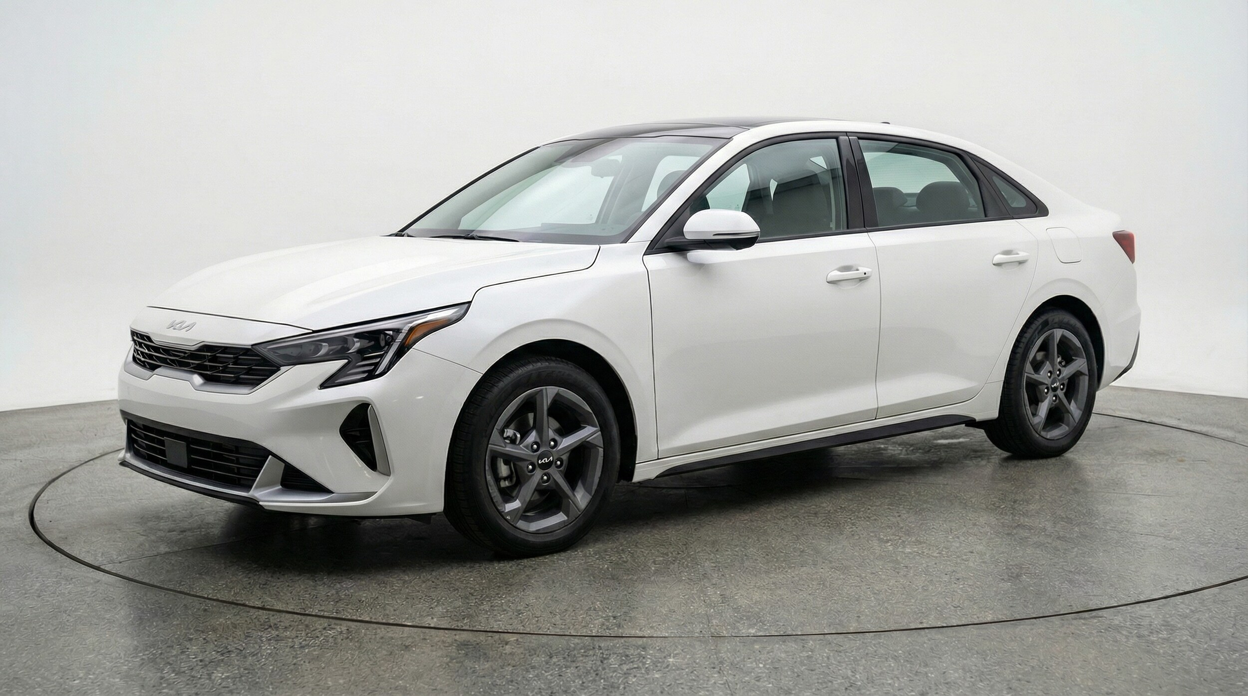 Thumbnail: 2025 Kia K4 - 3