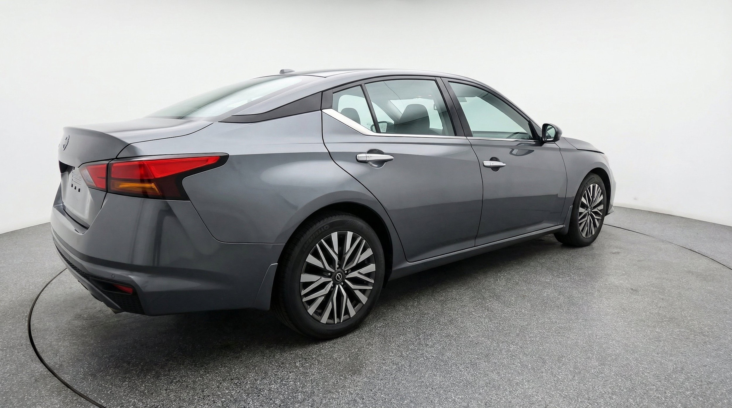 Thumbnail: 2025 Nissan Altima - 9
