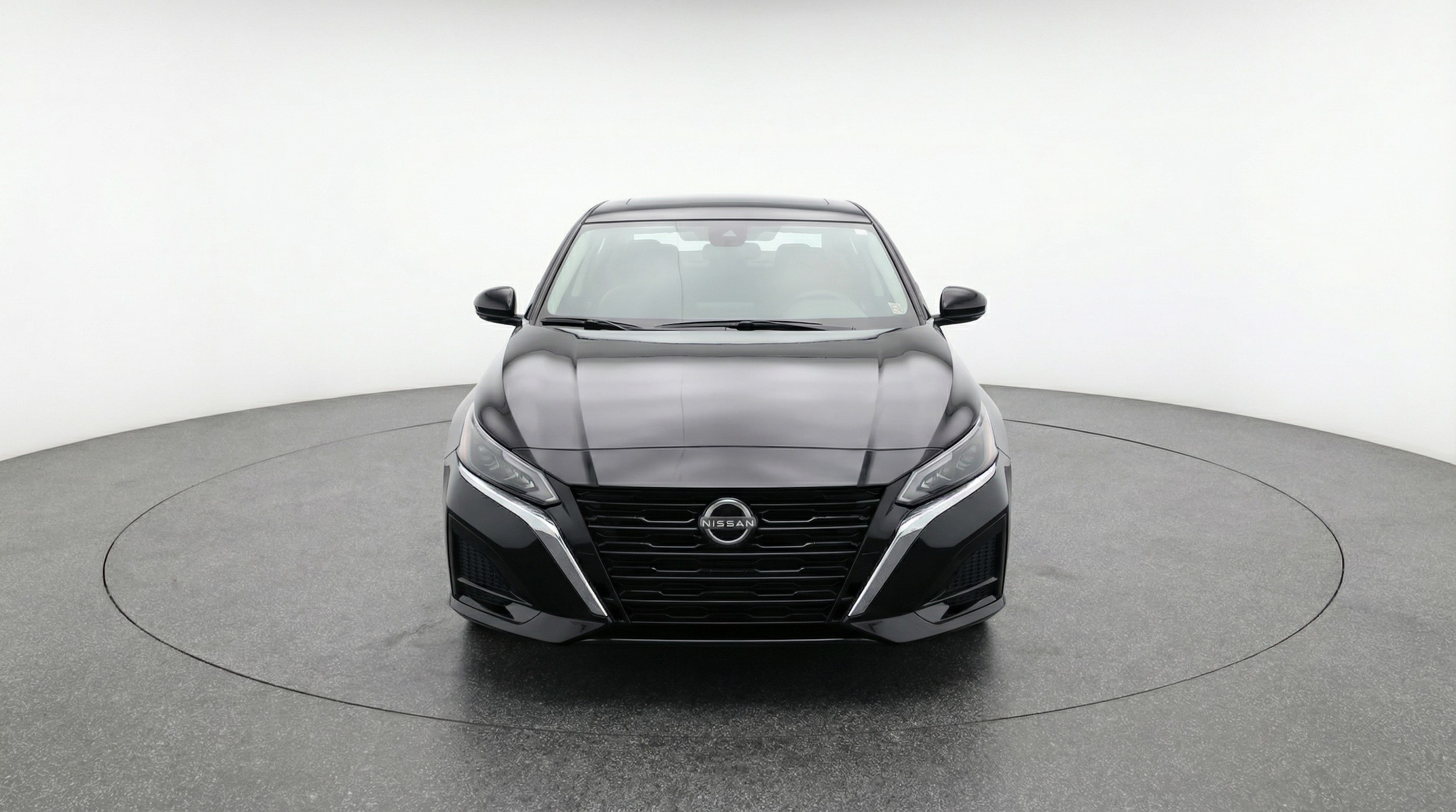 Thumbnail: 2025 Nissan Altima - 2