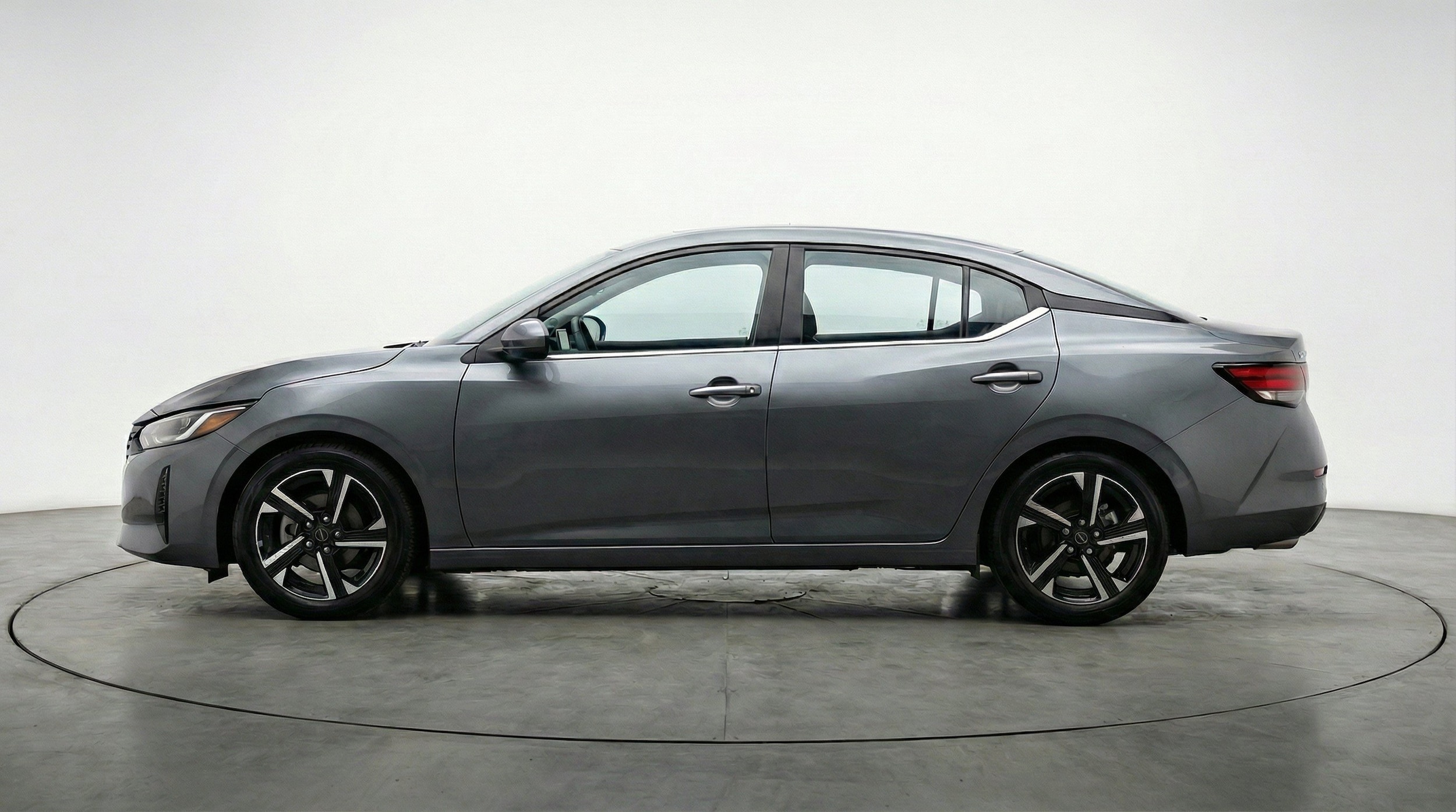 Thumbnail: 2025 Nissan Sentra - 5