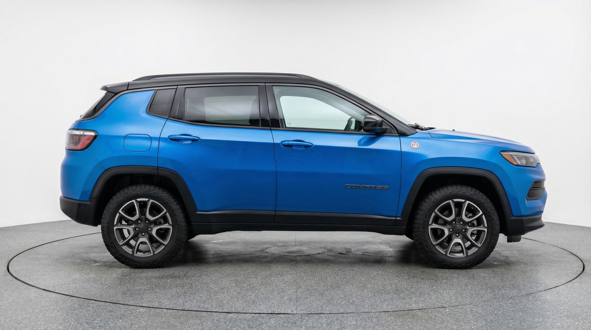 Thumbnail: 2025 Jeep Compass - 8