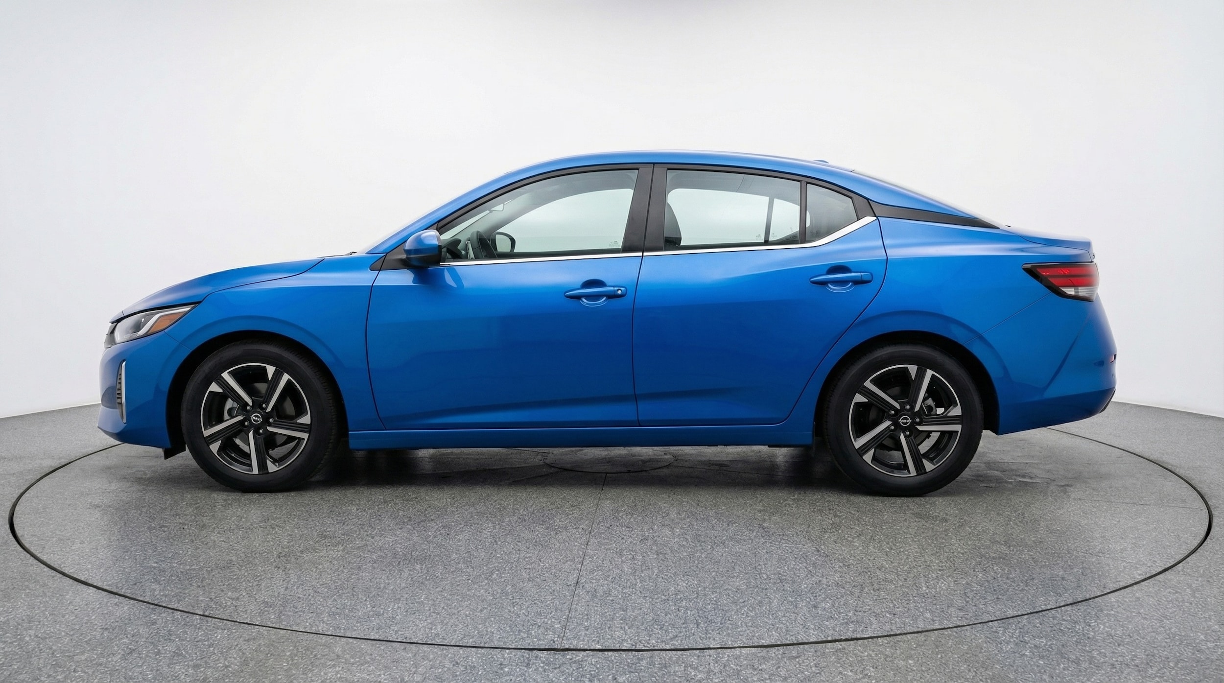 Thumbnail: 2025 Nissan Sentra - 4