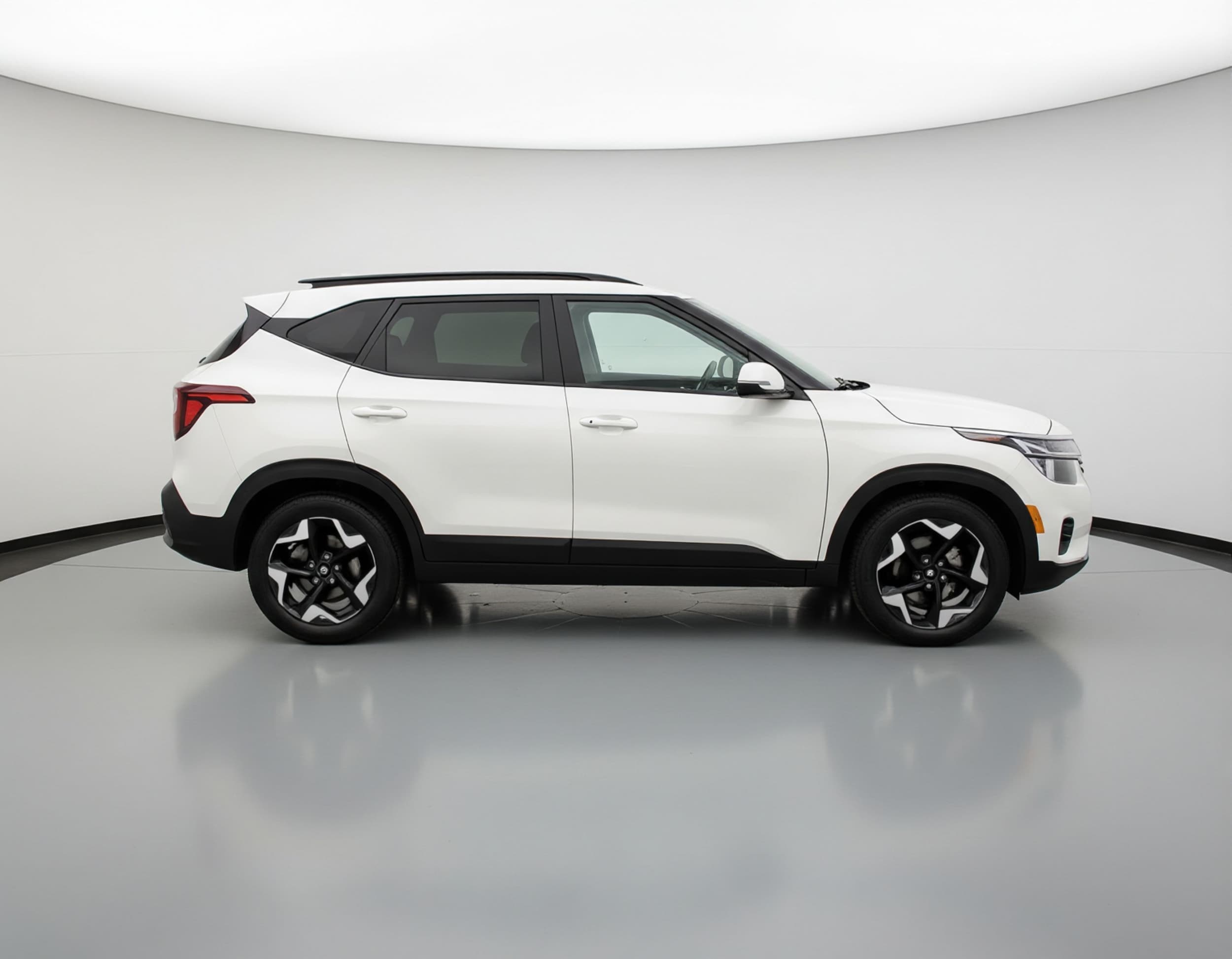 Thumbnail: 2025 Kia Seltos - 8