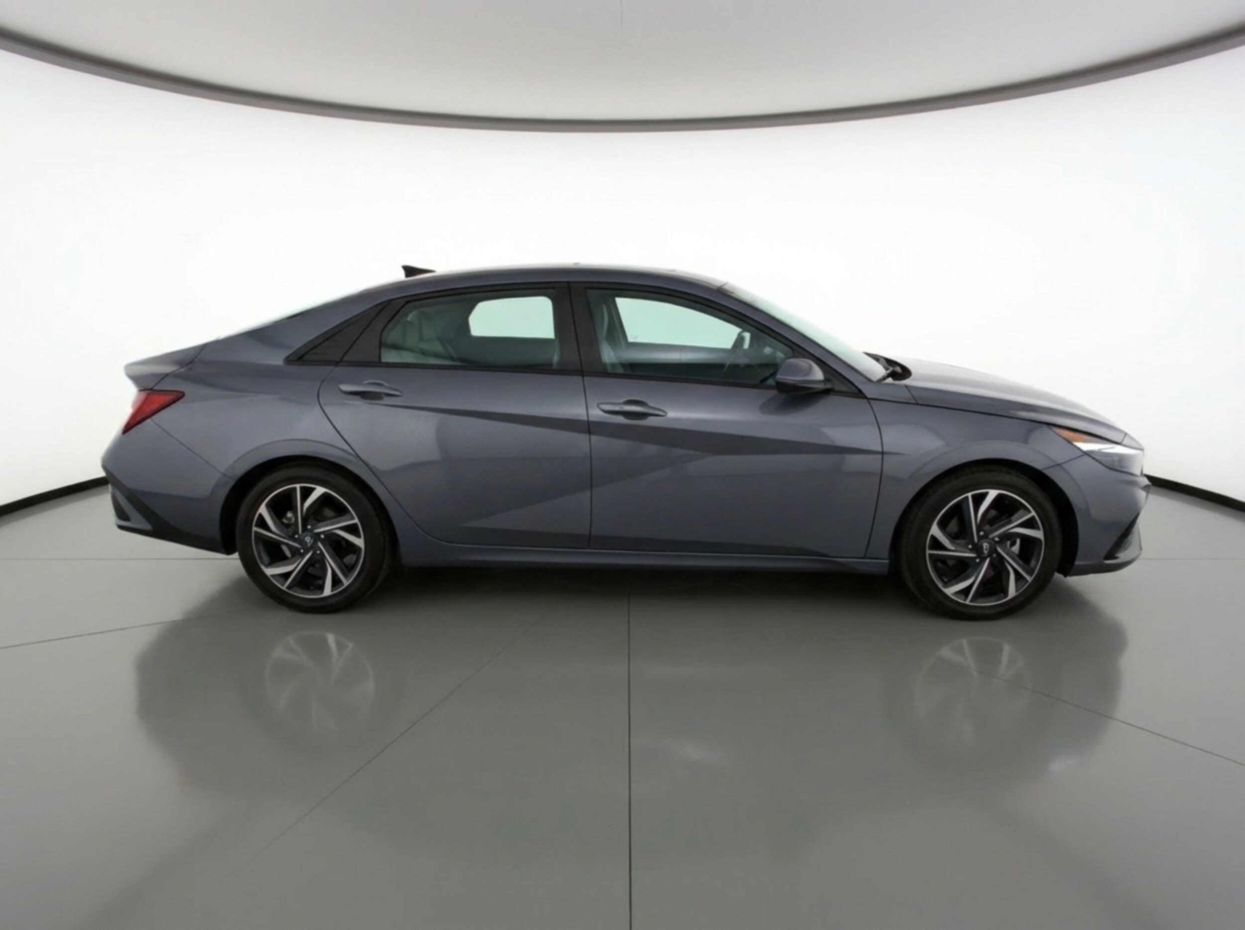 Thumbnail: 2025 Hyundai Elantra - 8