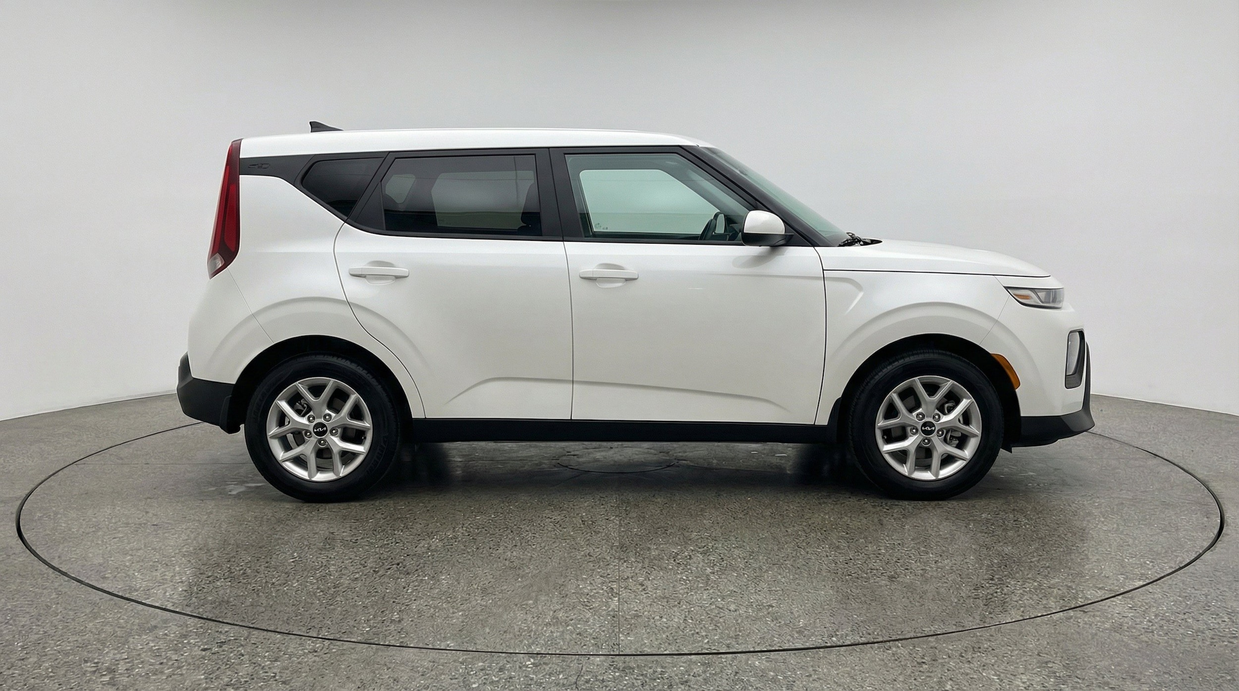 Thumbnail: 2025 Kia Soul - 11