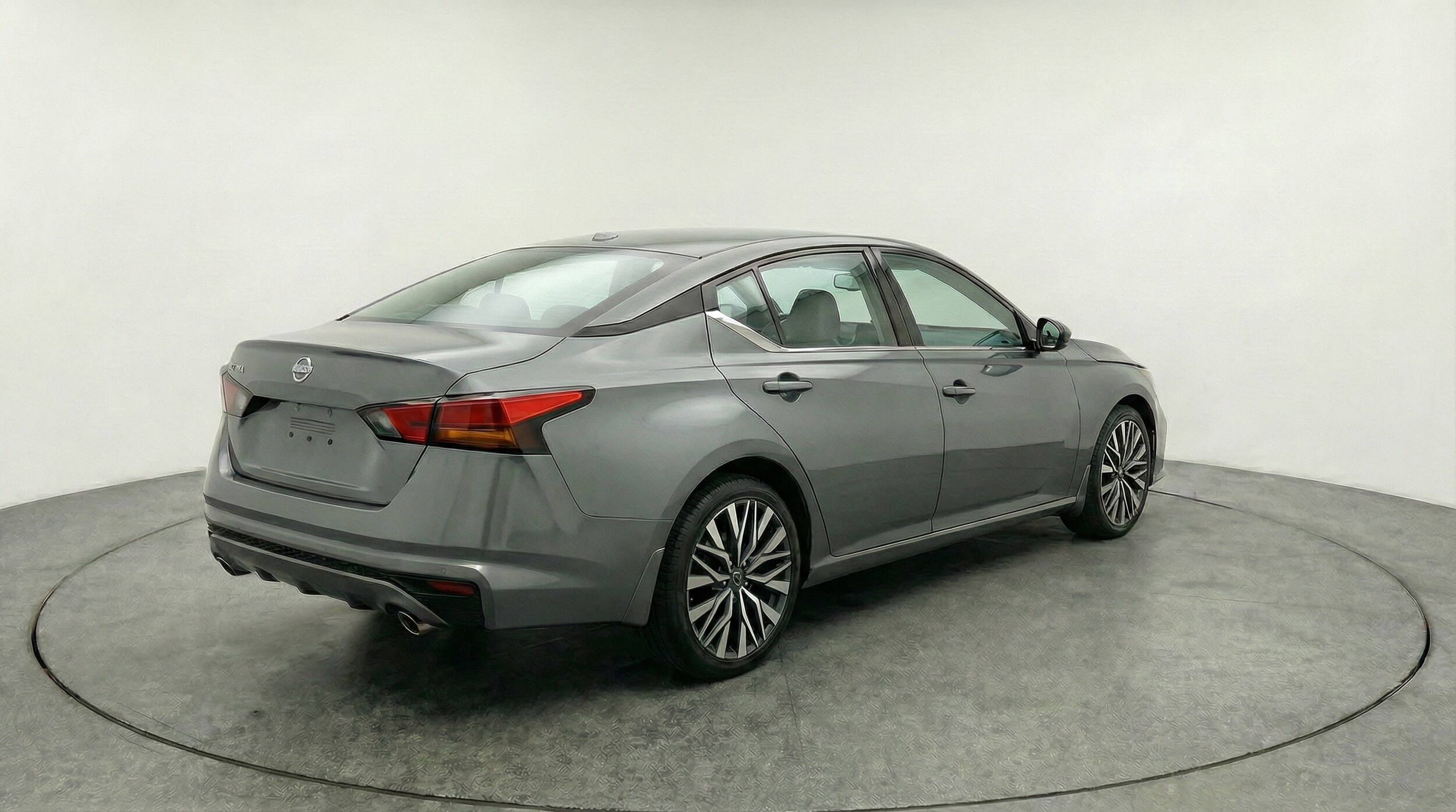 Thumbnail: 2025 Nissan Altima - 7