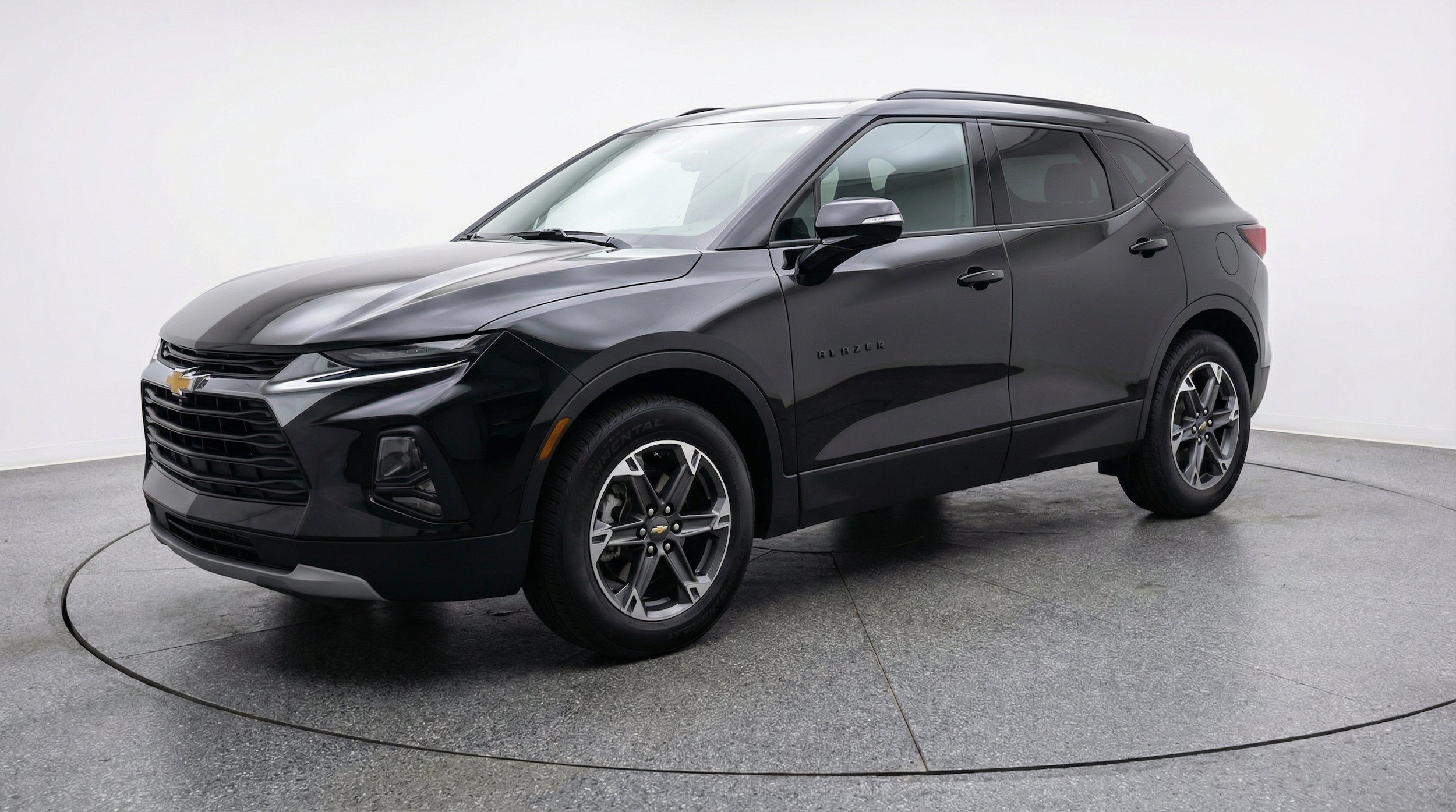 Thumbnail: 2026 Chevrolet Blazer - 3