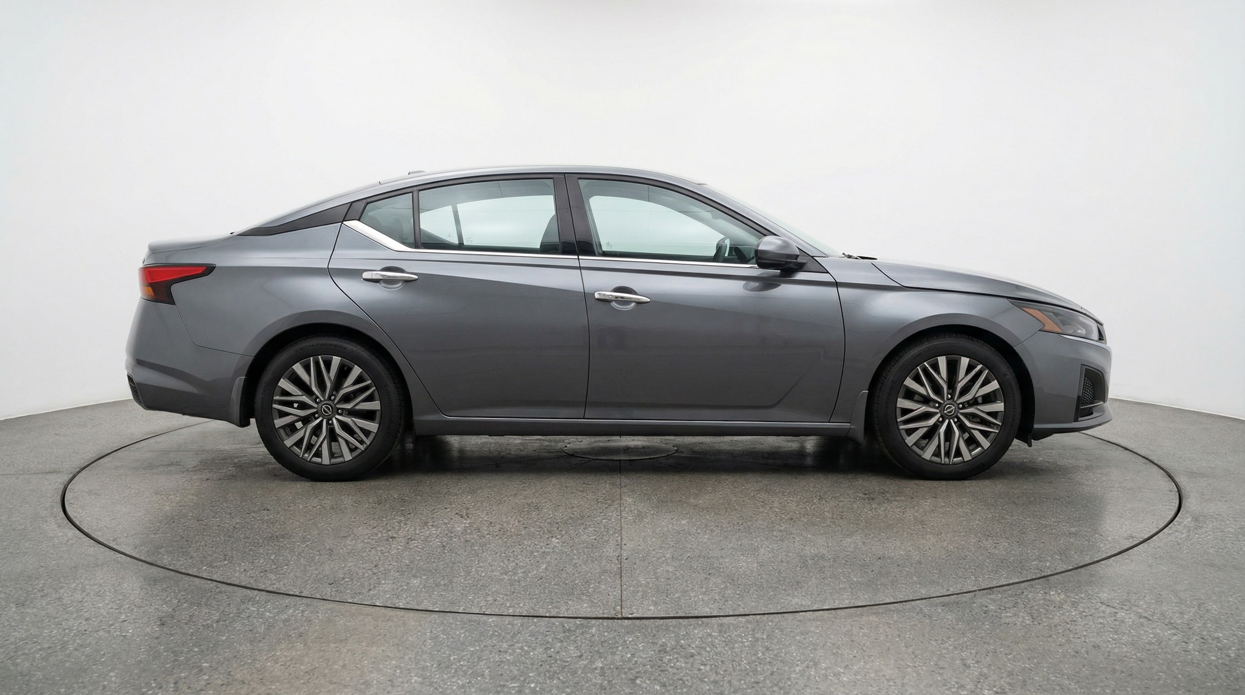 Thumbnail: 2025 Nissan Altima - 8