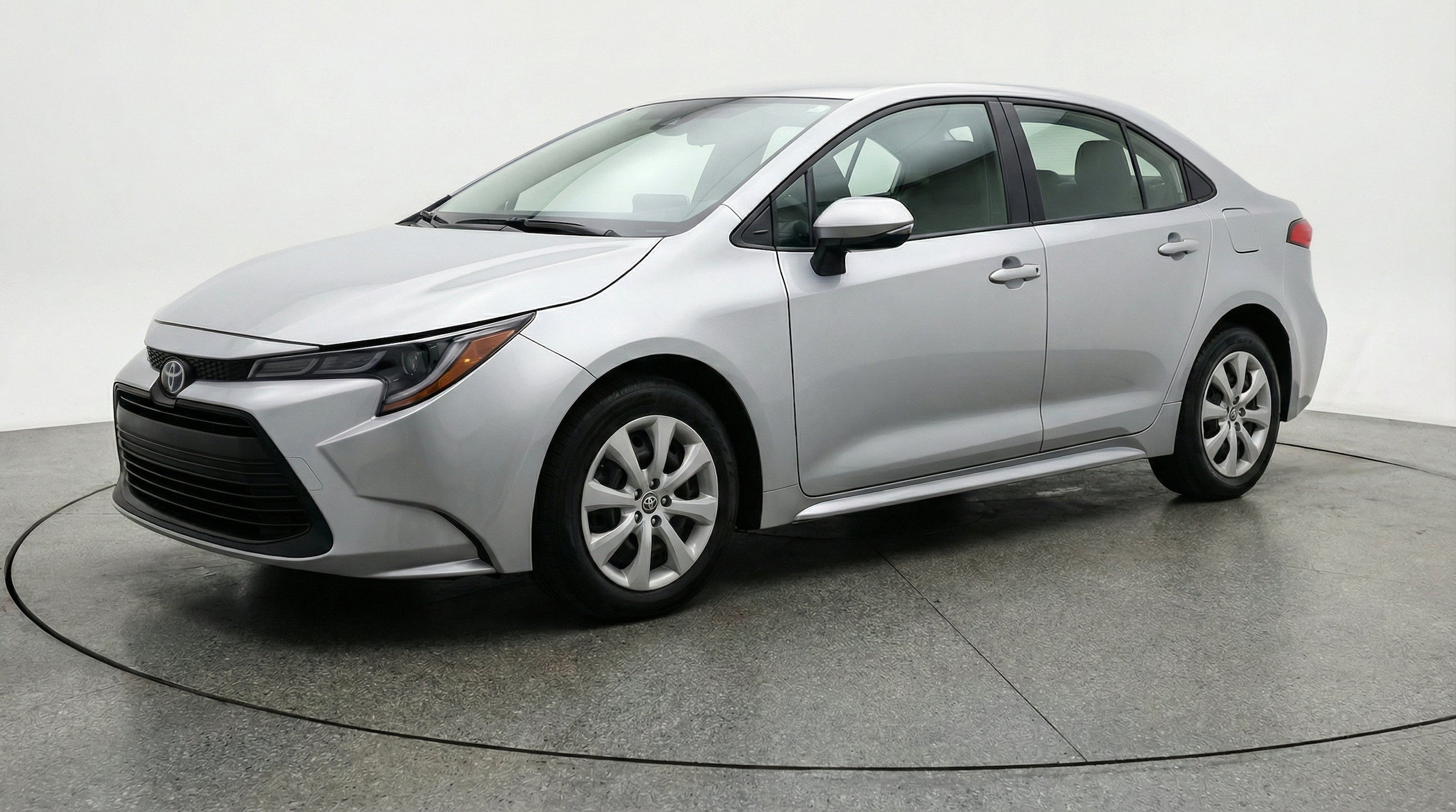 Thumbnail: 2025 Toyota Corolla - 3