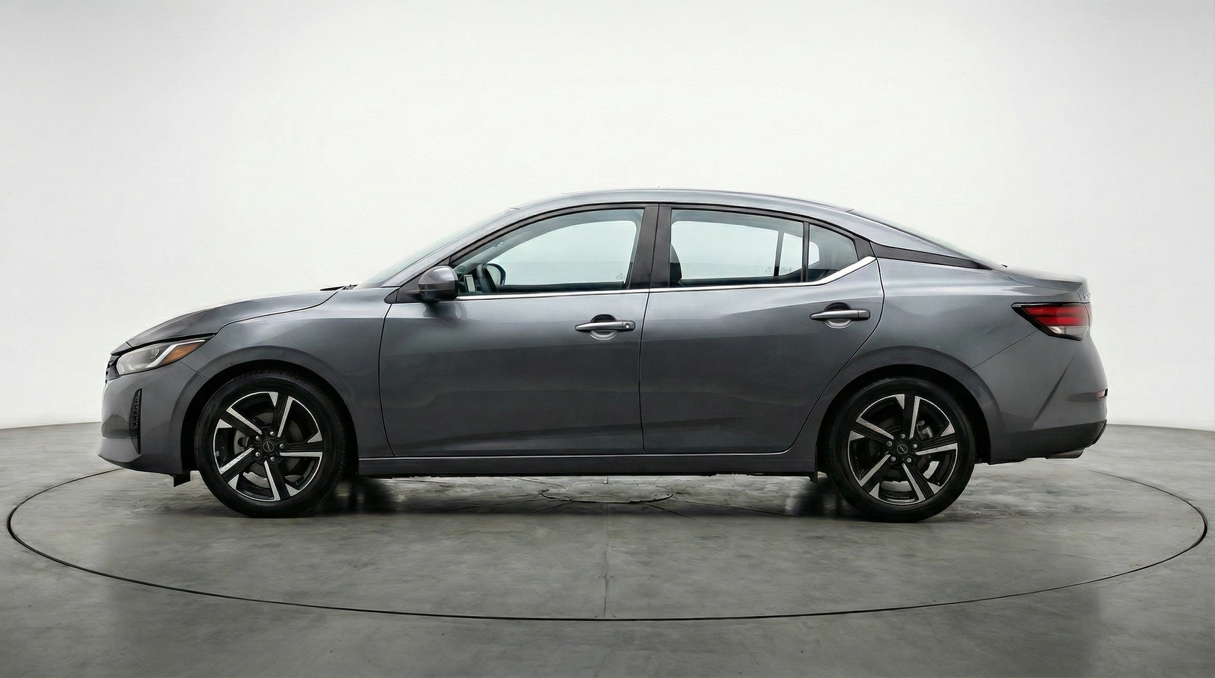Thumbnail: 2025 Nissan Sentra - 4