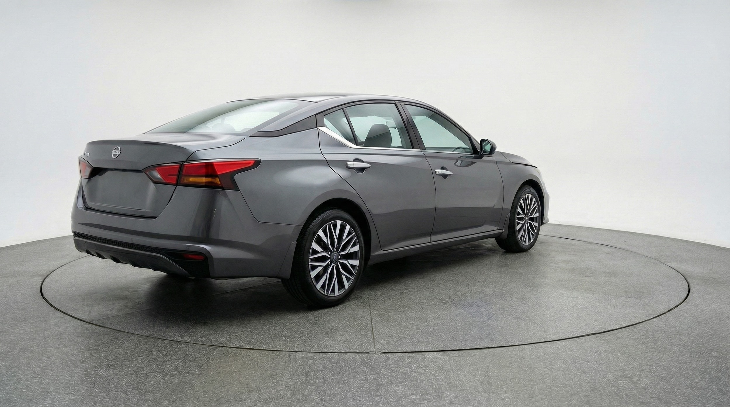 Thumbnail: 2025 Nissan Altima - 7