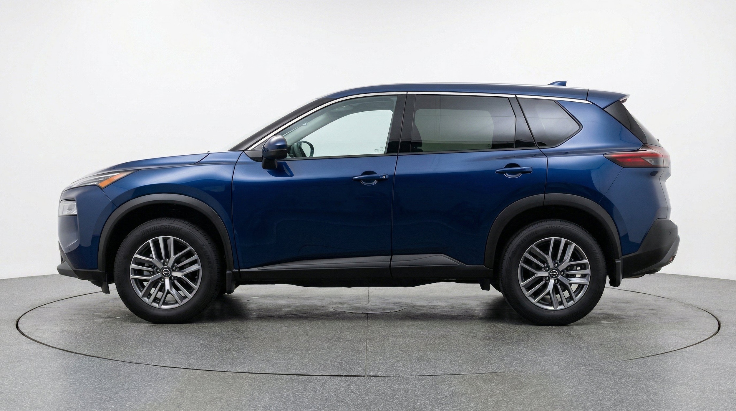 Thumbnail: 2026 Nissan Rogue - 5