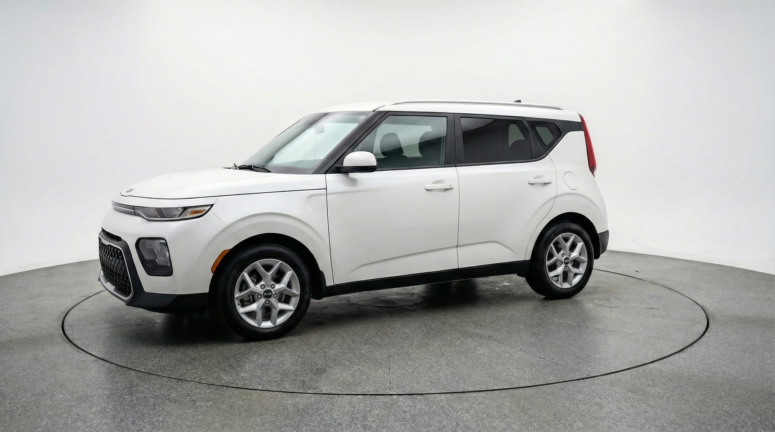 Thumbnail: 2025 Kia Soul - 3