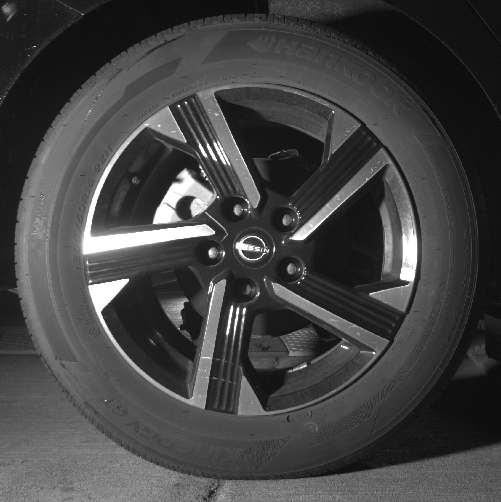 Thumbnail: 2025 Nissan Sentra - 12