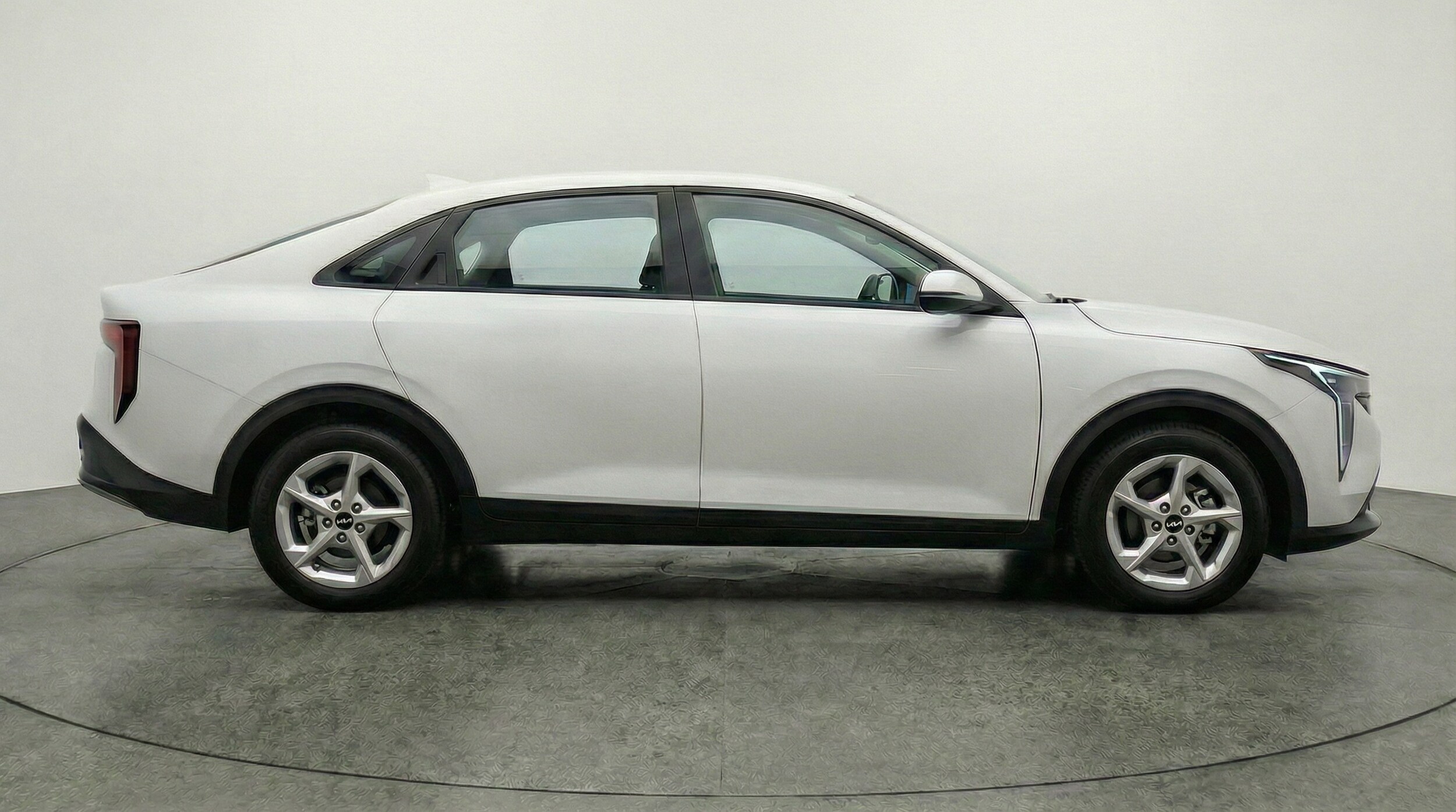 Thumbnail: 2025 Kia K4 - 8