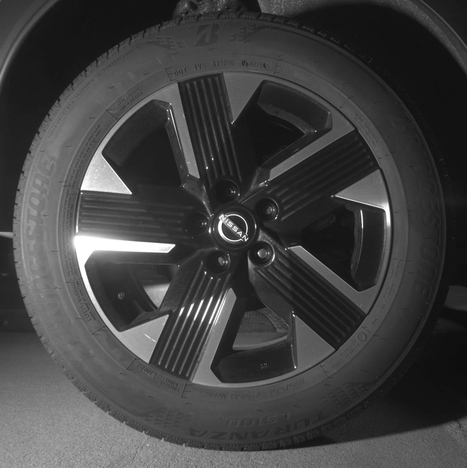 Thumbnail: 2026 Nissan Kicks - 15