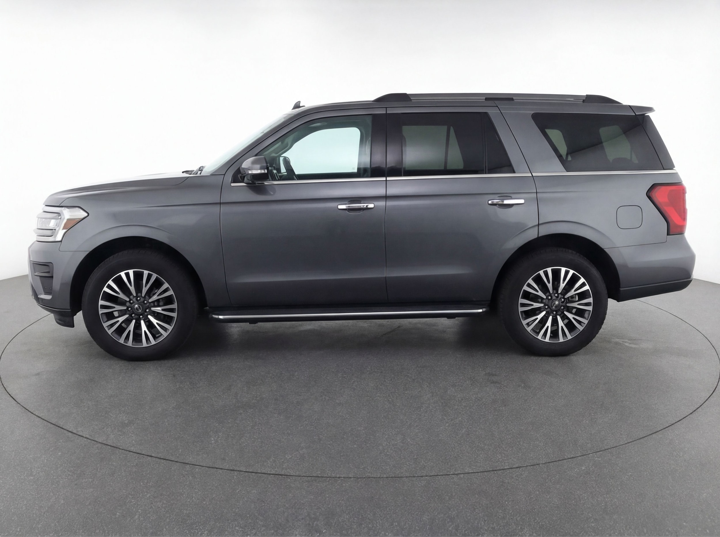 Thumbnail: 2023 Nissan Armada - 4