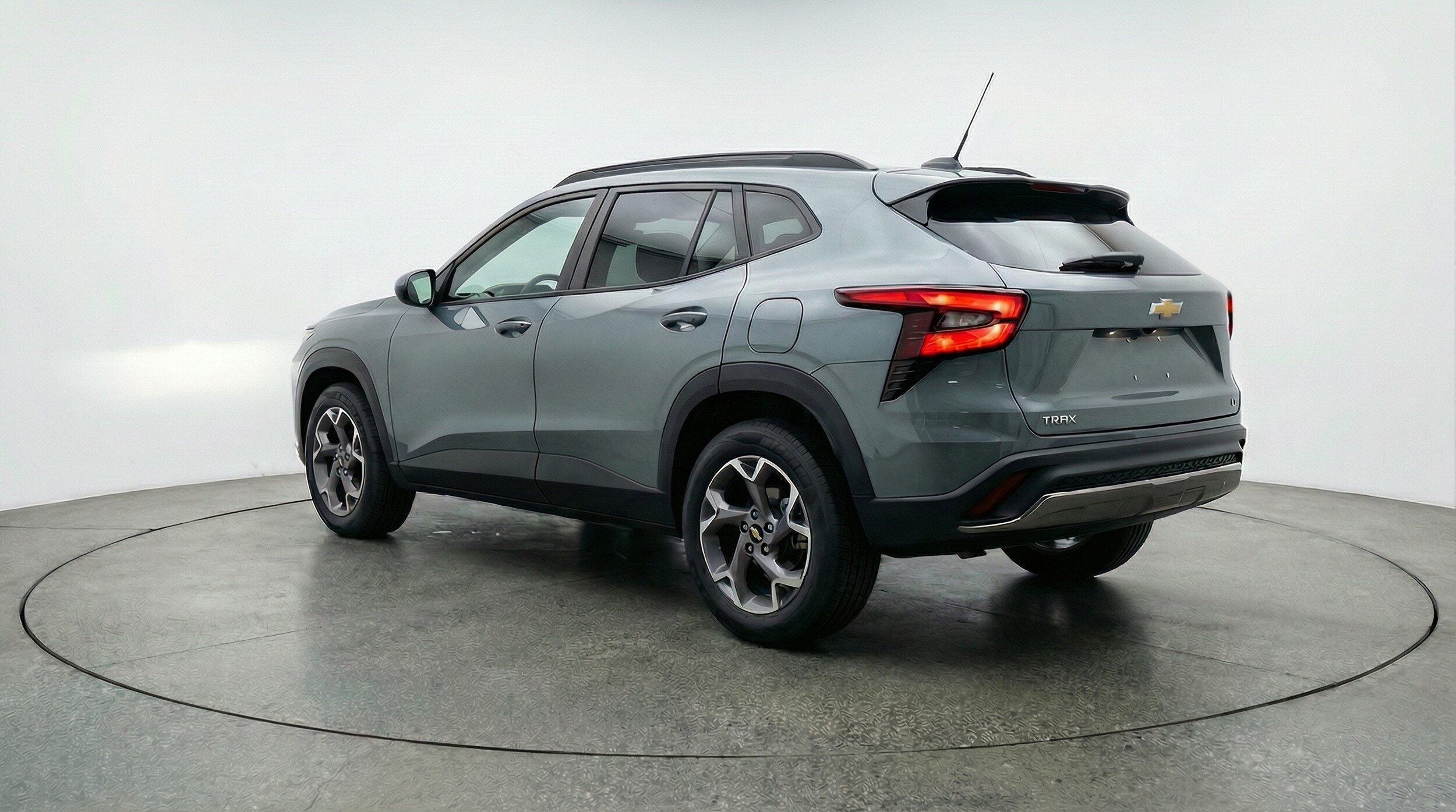 Thumbnail: 2025 Chevrolet Trax - 5