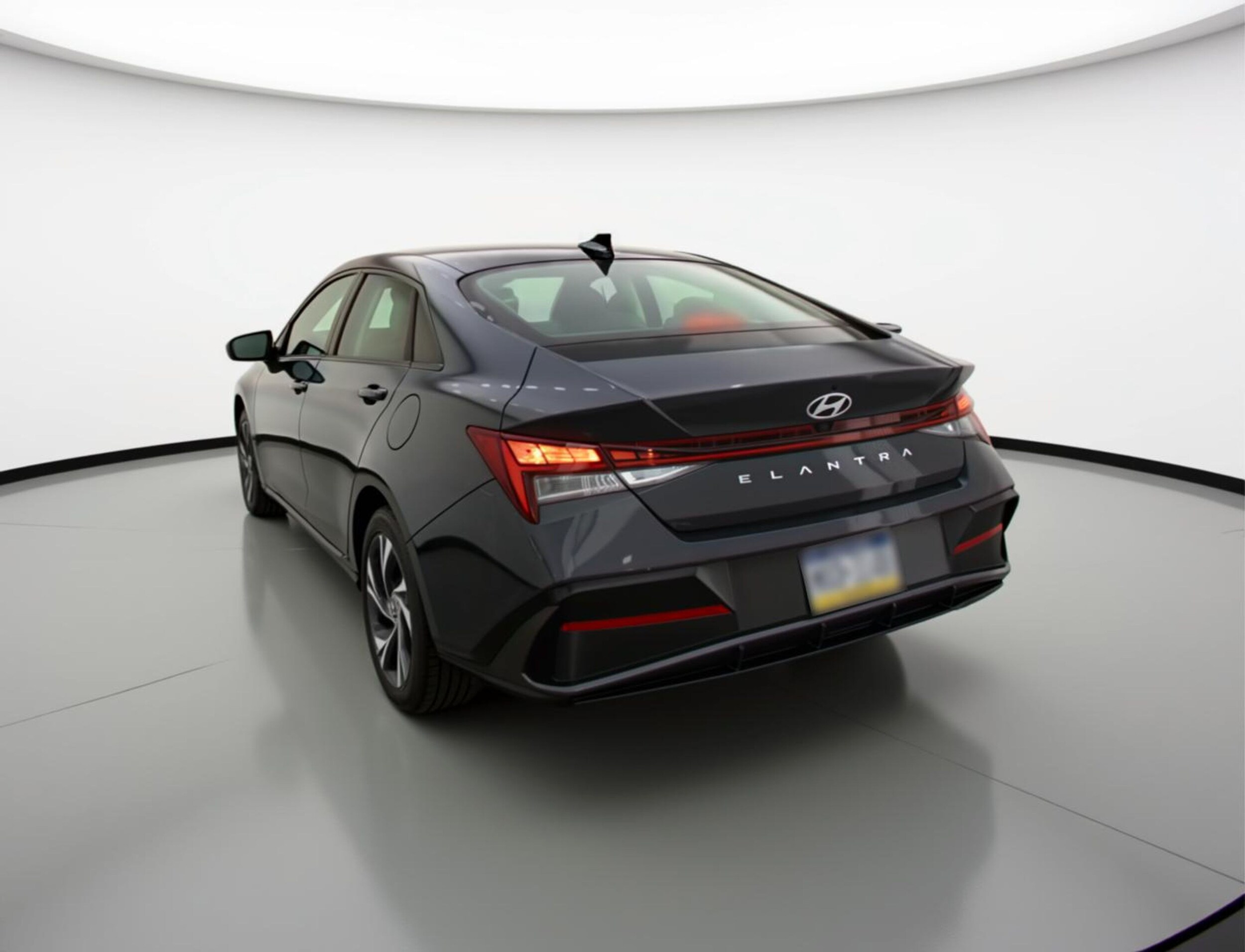 Thumbnail: 2025 Hyundai Elantra - 5