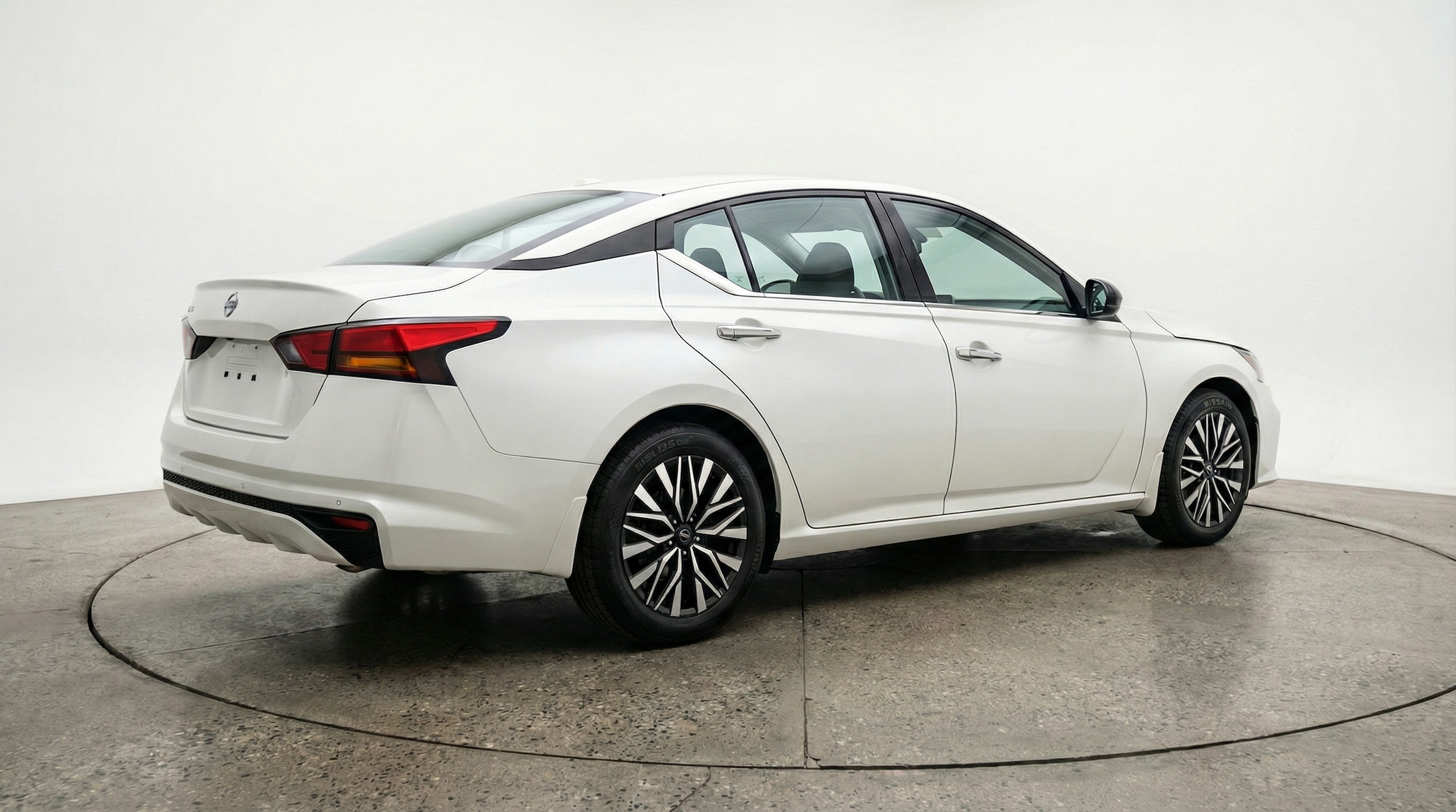 Thumbnail: 2025 Nissan Altima - 7