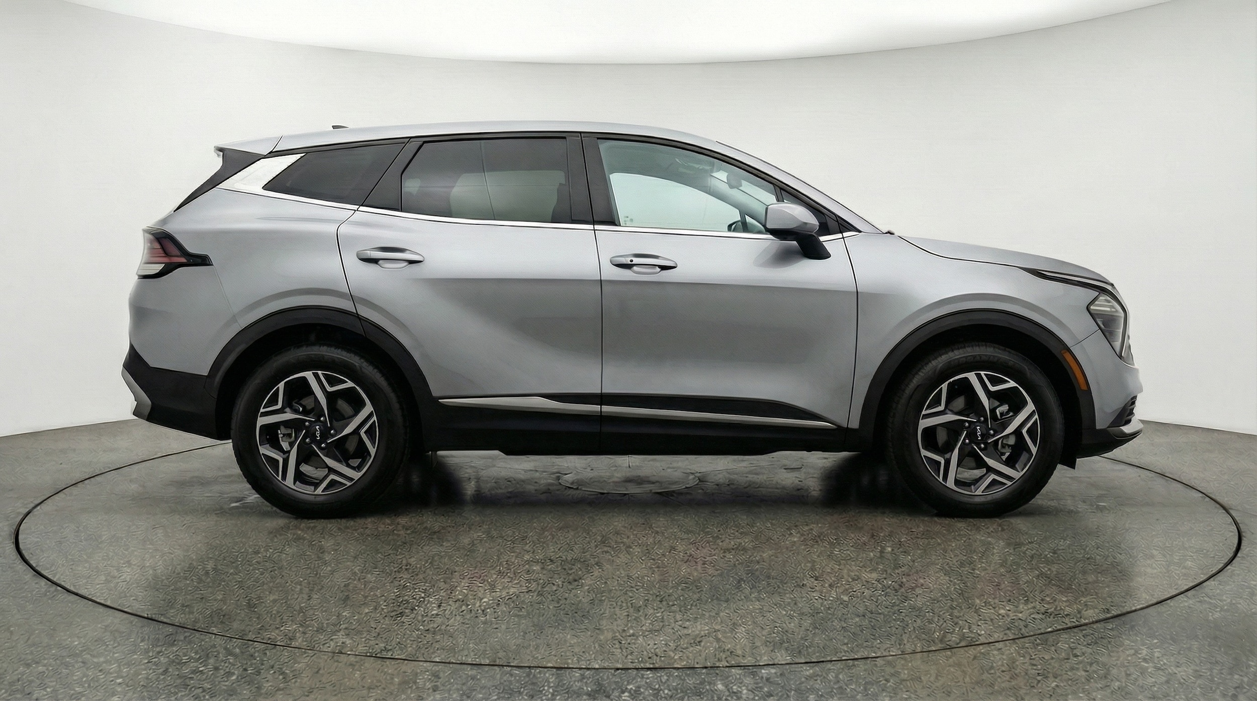 Thumbnail: 2025 Kia Sportage - 8