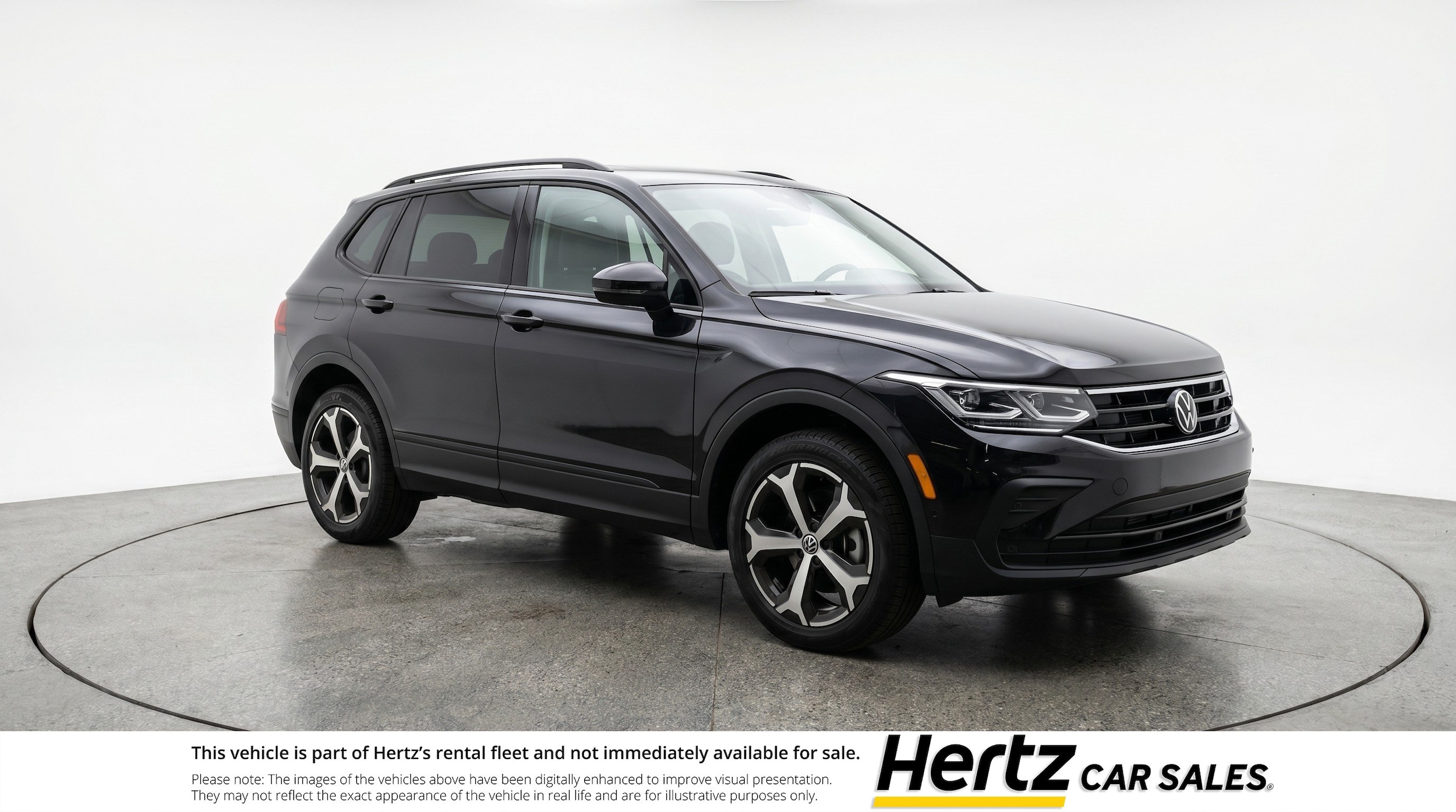 Thumbnail: 2026 Volkswagen Tiguan - 1