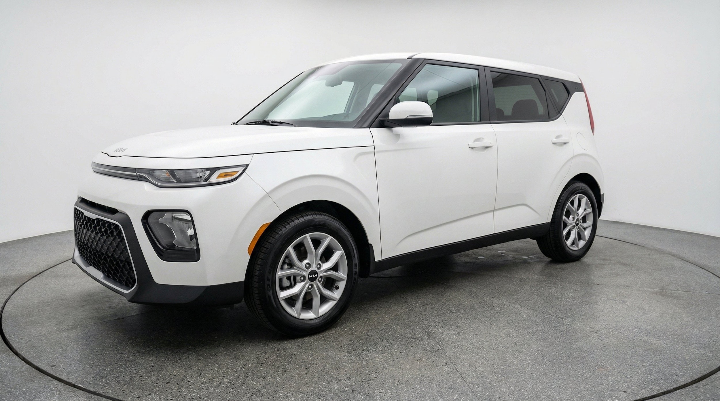 Thumbnail: 2025 Kia Soul - 3