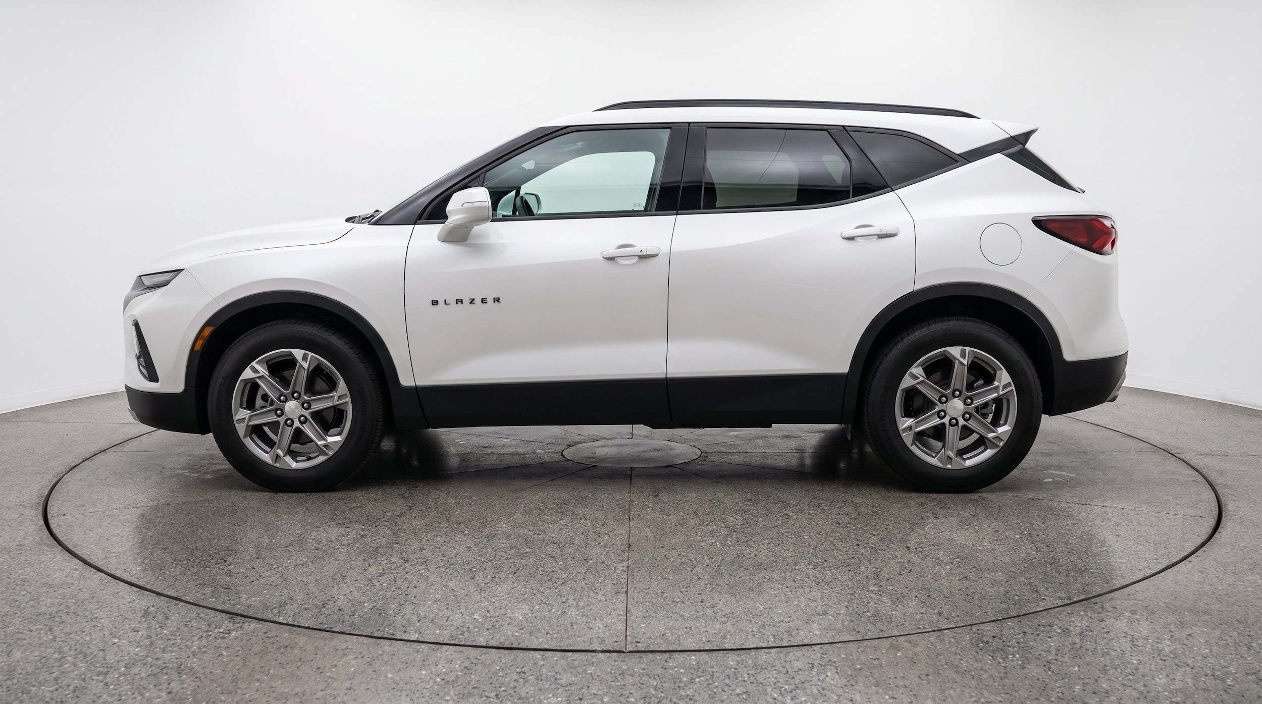 Thumbnail: 2025 Chevrolet Blazer - 5
