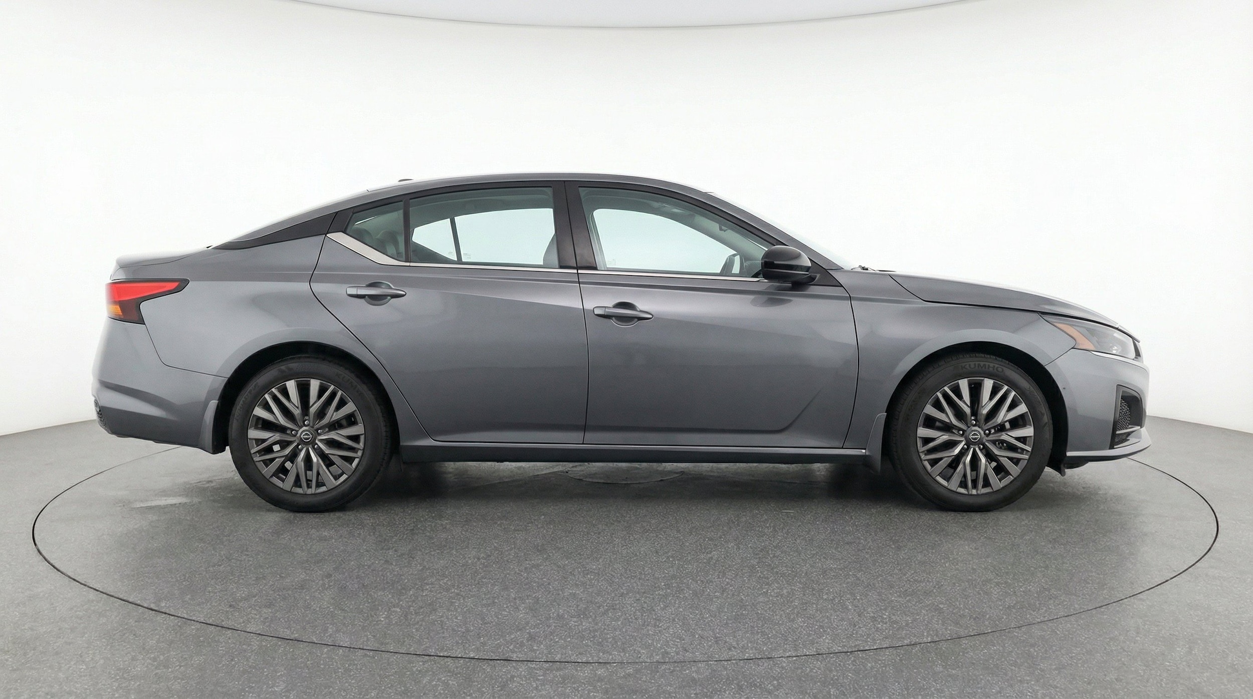 Thumbnail: 2025 Nissan Altima - 11