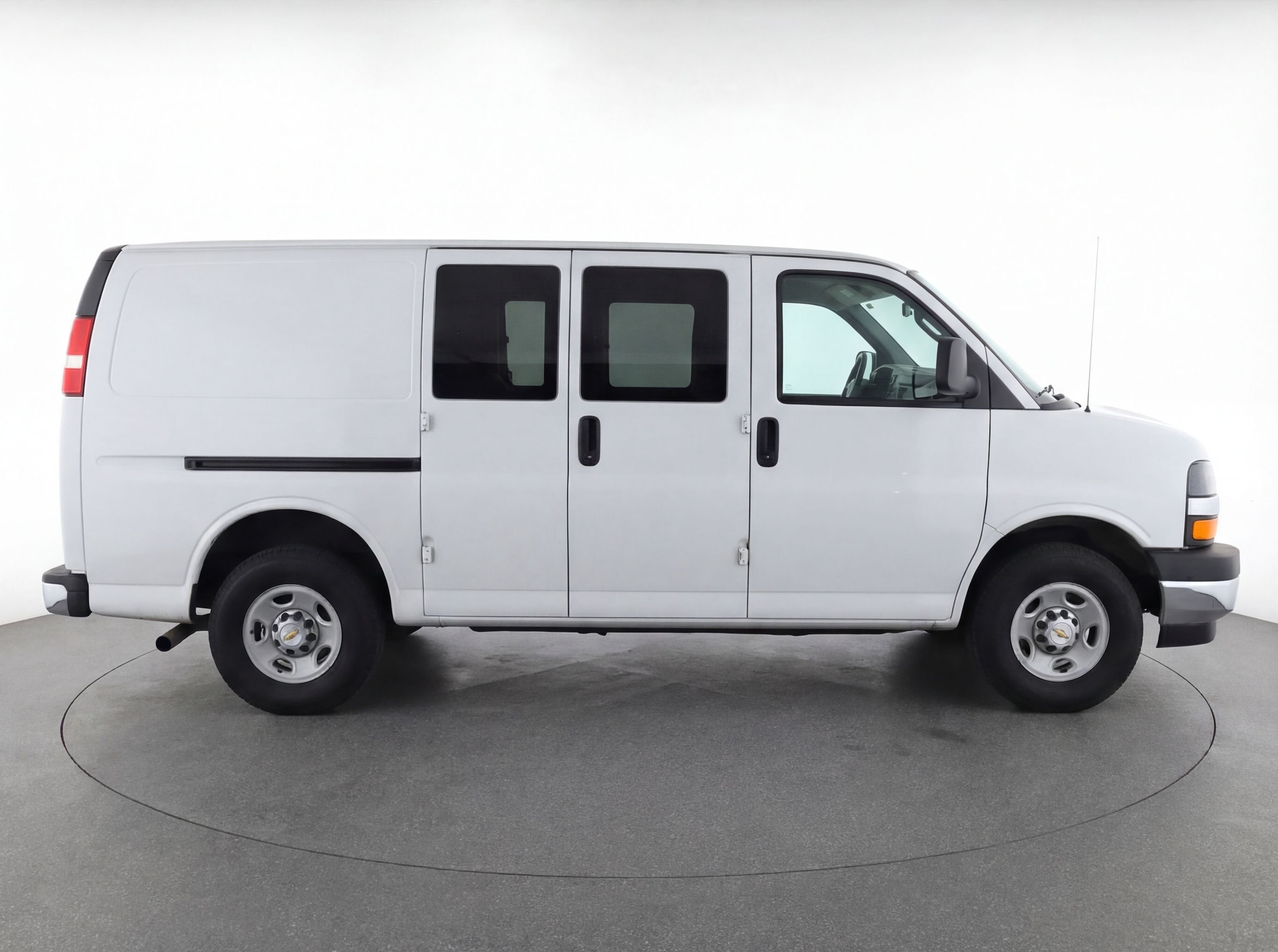 Thumbnail: 2025 Chevrolet Express - 8