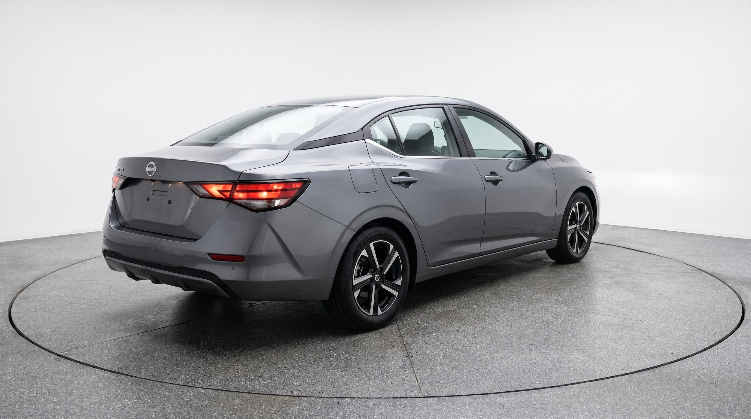 Thumbnail: 2025 Nissan Sentra - 9