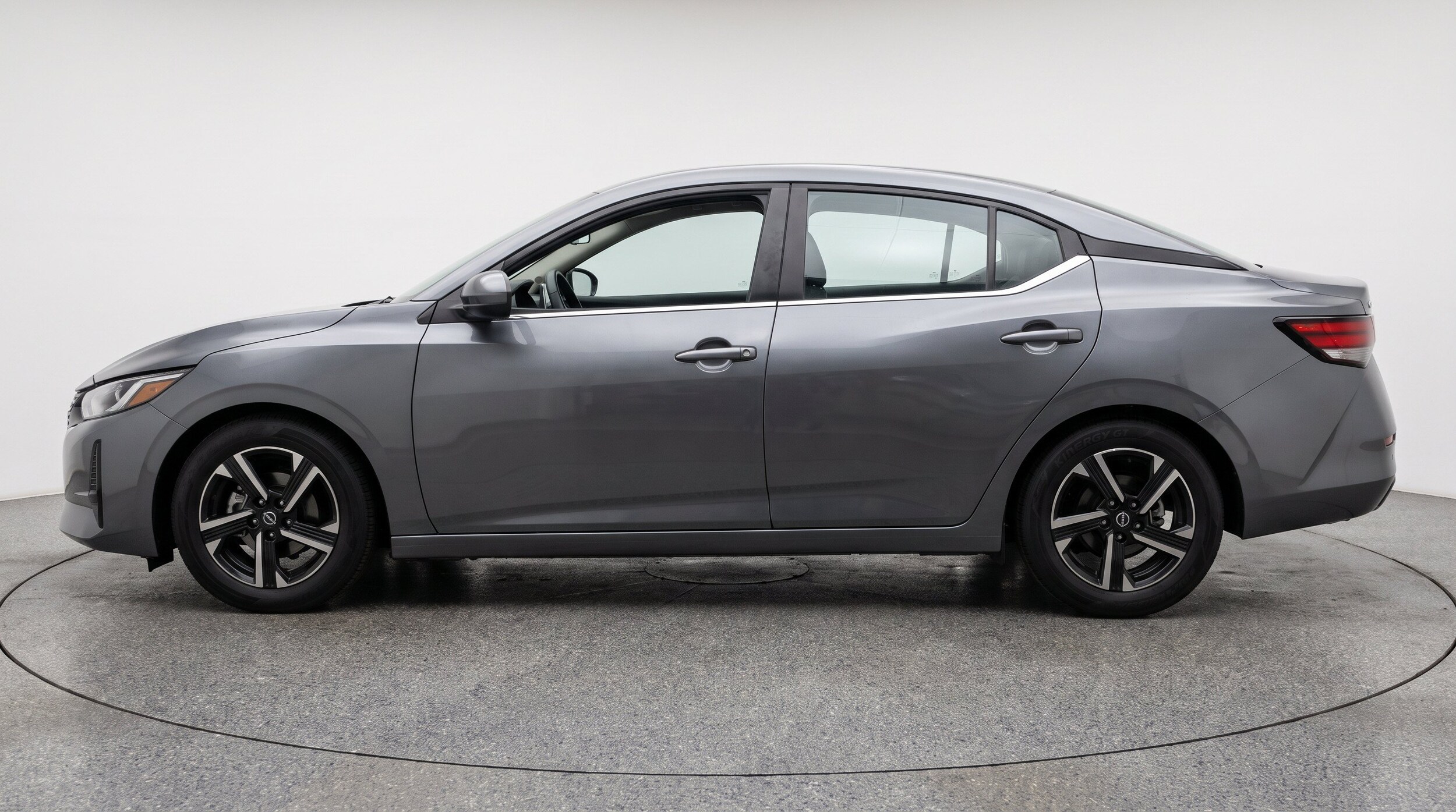 Thumbnail: 2025 Nissan Sentra - 5