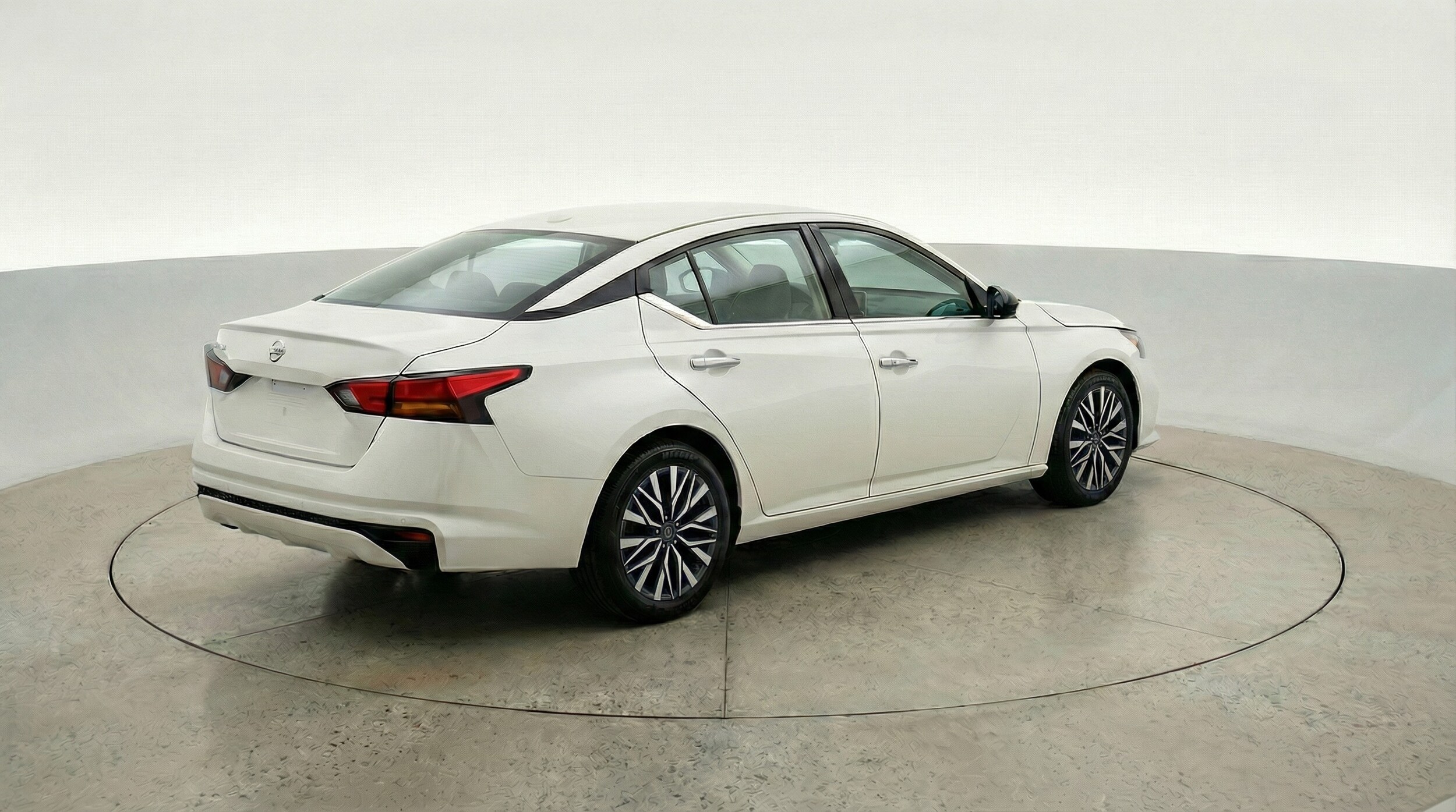 Thumbnail: 2025 Nissan Altima - 7