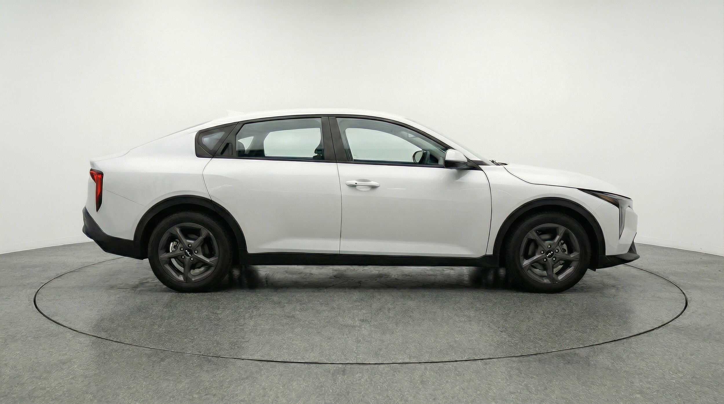 Thumbnail: 2025 Kia K4 - 8