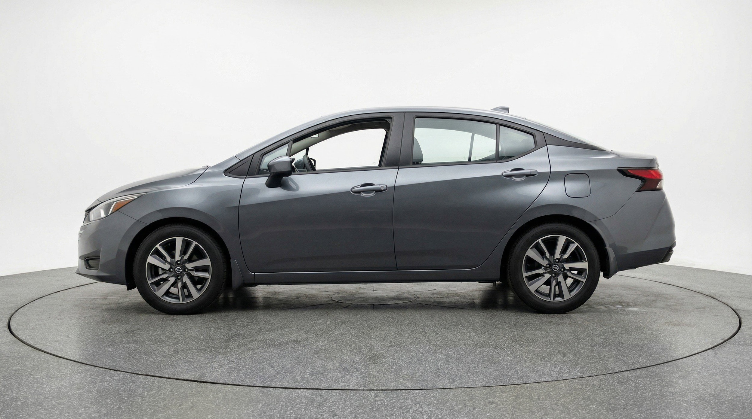 Thumbnail: 2025 Nissan Versa - 5